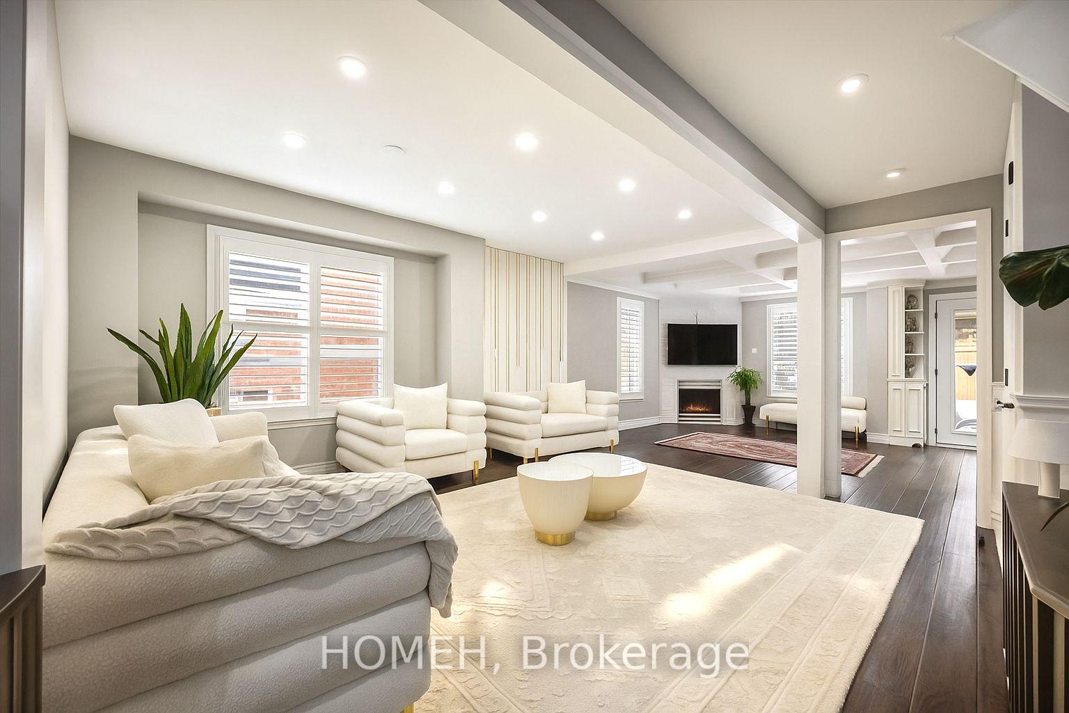 Photo 5 of 11 Bonny Meadows Drive, Aurora, Aurora Highlands — HOMEH