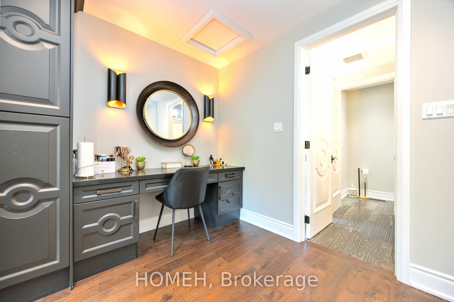Photo 16 of 11 Bonny Meadows Drive, Aurora, Aurora Highlands — HOMEH