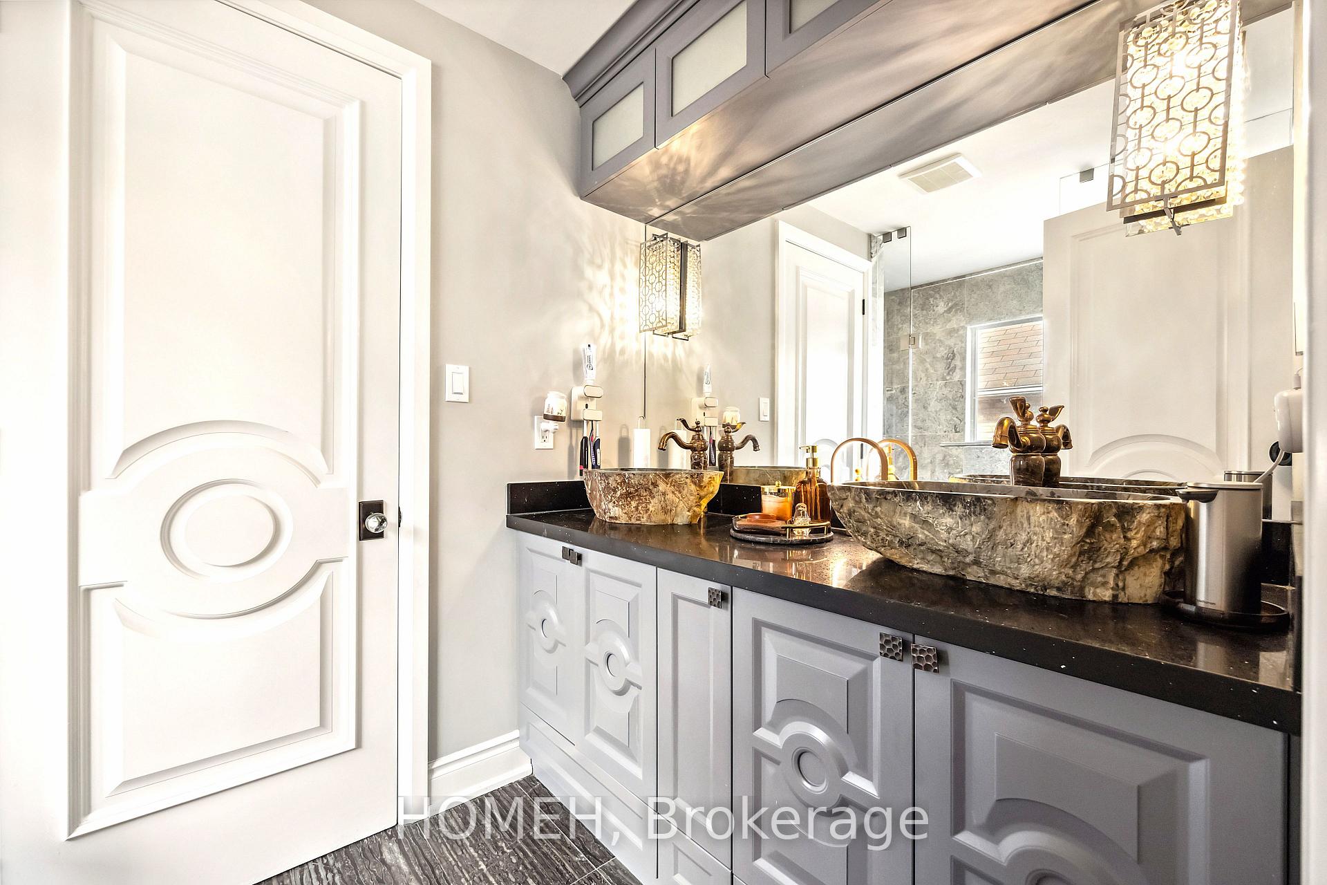 Photo 21 of 11 Bonny Meadows Drive, Aurora, Aurora Highlands — HOMEH
