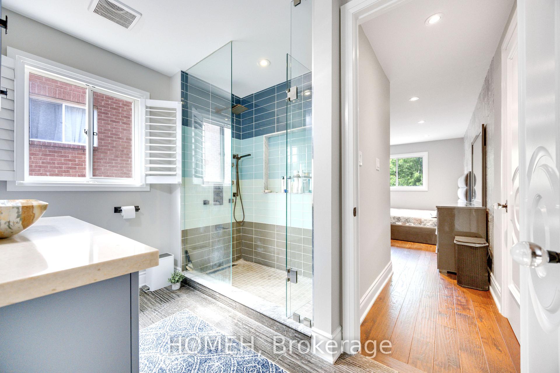 Photo 27 of 11 Bonny Meadows Drive, Aurora, Aurora Highlands — HOMEH