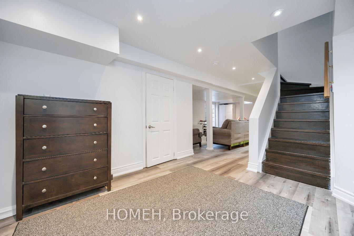 Photo 34 of 11 Bonny Meadows Drive, Aurora, Aurora Highlands — HOMEH