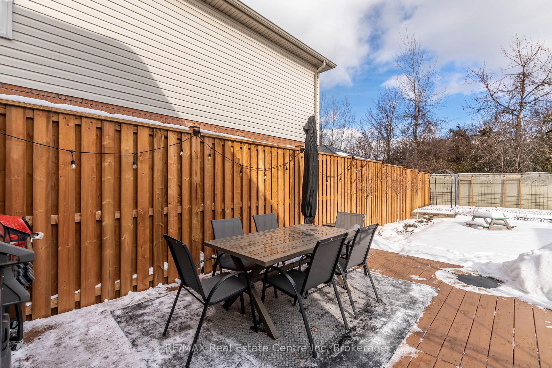 Photo 29 of 41 Milson Crescent, Guelph, Kortright Hills — HOMEH