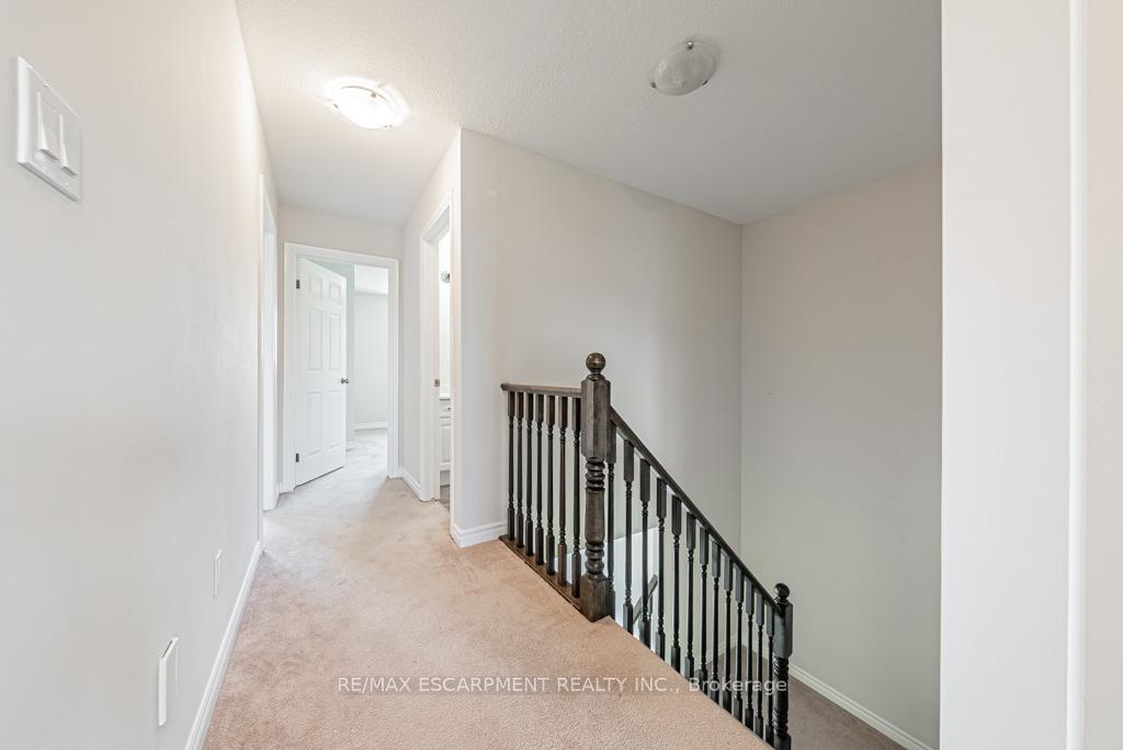 Photo 18 of 89 Medici Lane, Hamilton, Carpenter — HOMEH