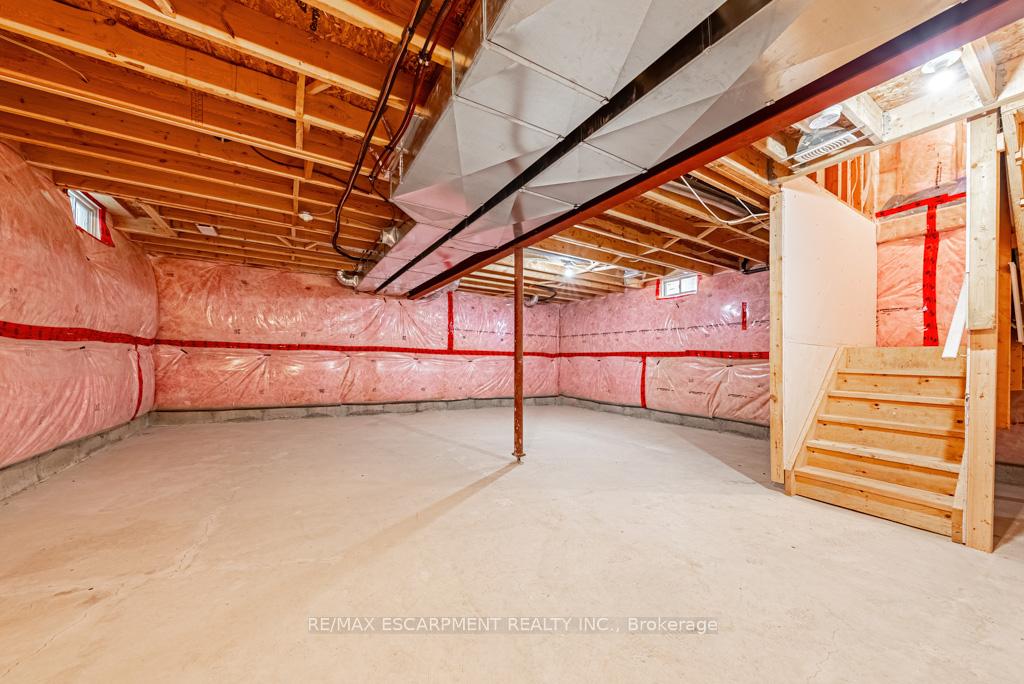 Photo 26 of 89 Medici Lane, Hamilton, Carpenter — HOMEH