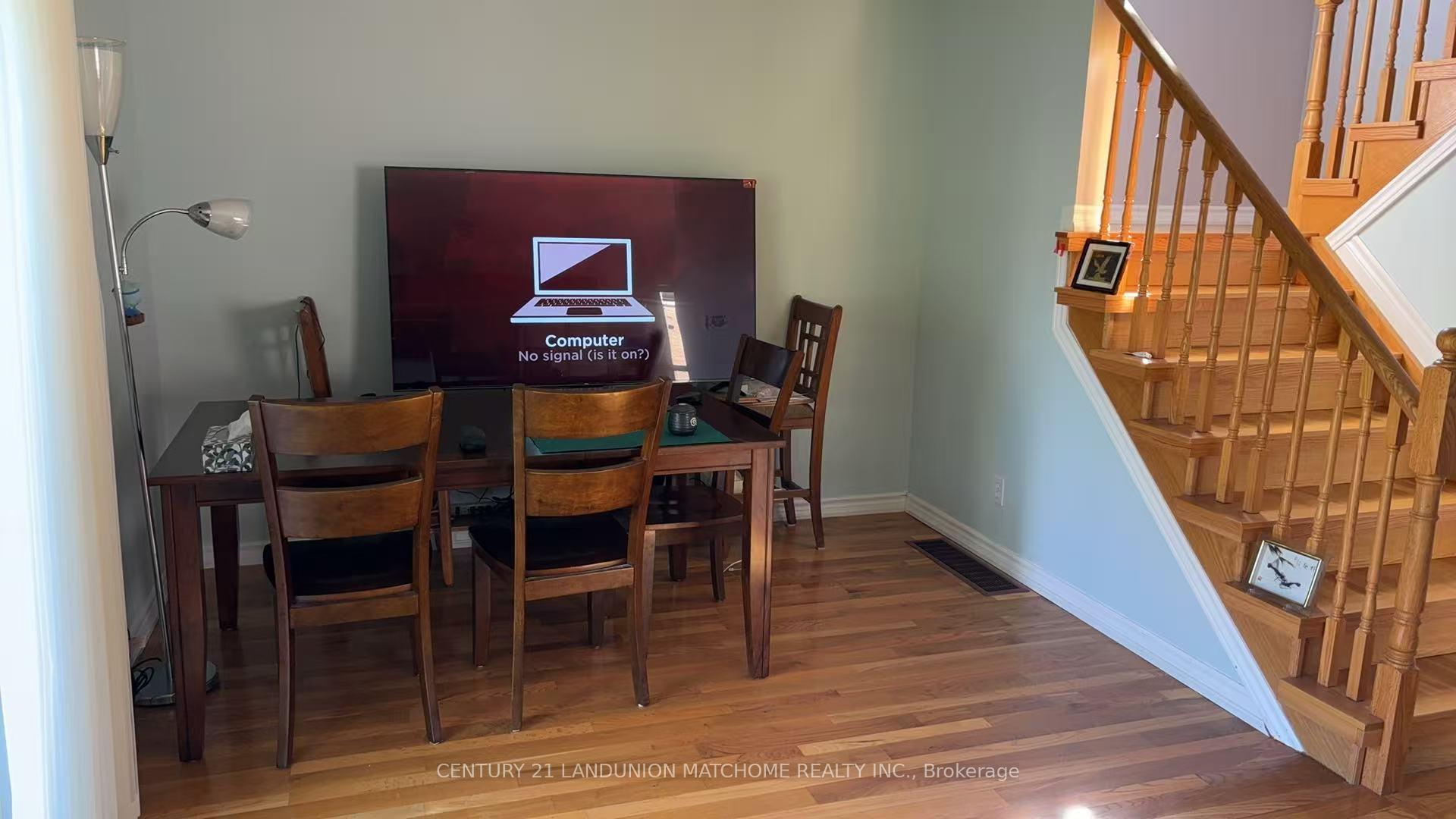 Photo 8 of 296 Pringle Drive, Barrie, Edgehill Drive — HOMEH