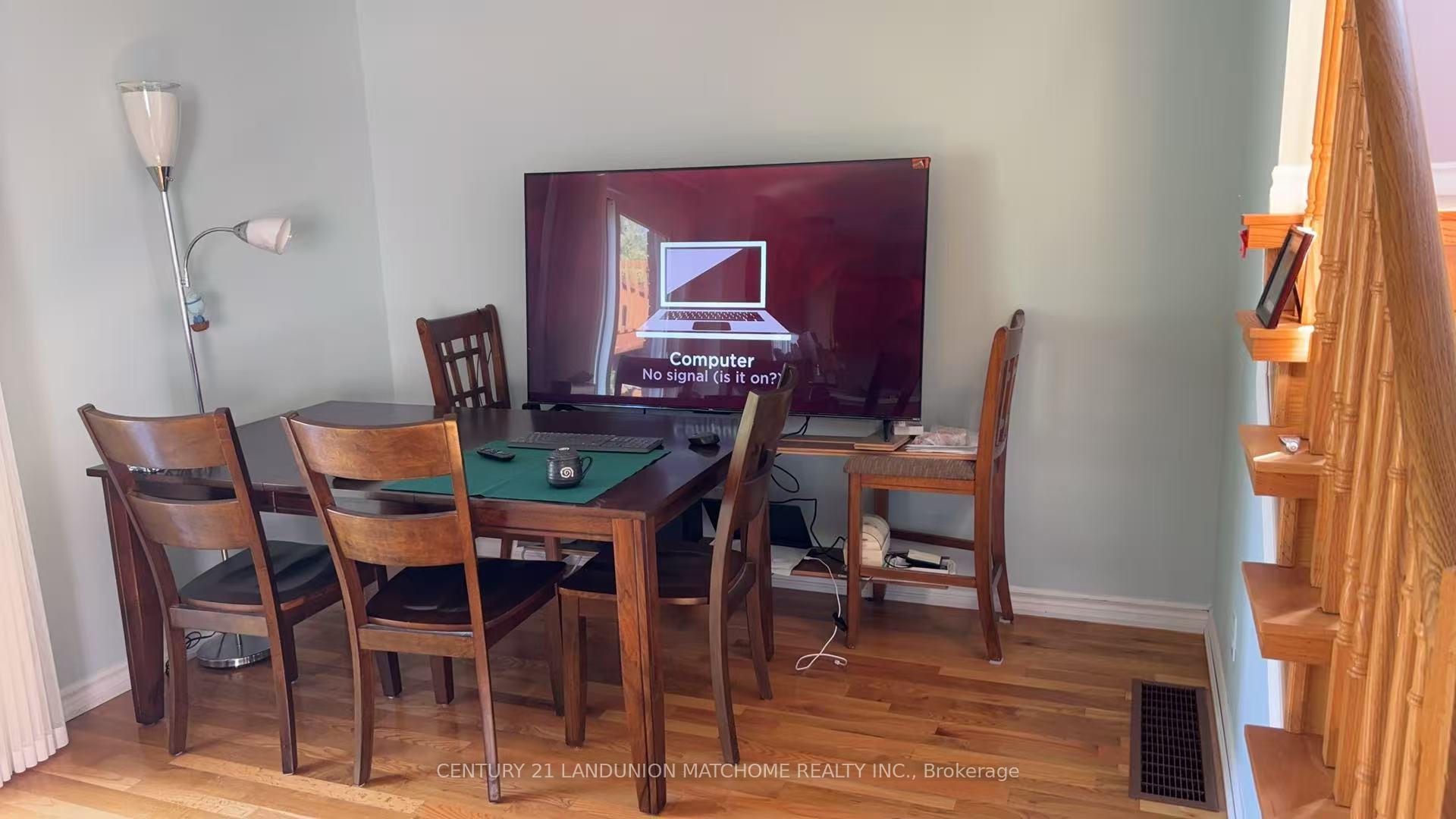 Photo 16 of 296 Pringle Drive, Barrie, Edgehill Drive — HOMEH