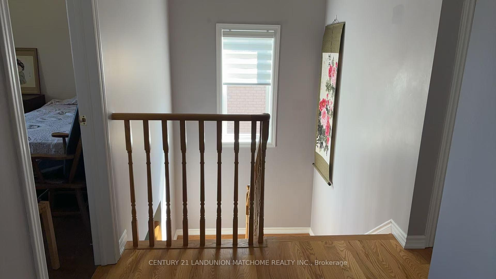 Photo 6 of 296 Pringle Drive, Barrie, Edgehill Drive — HOMEH