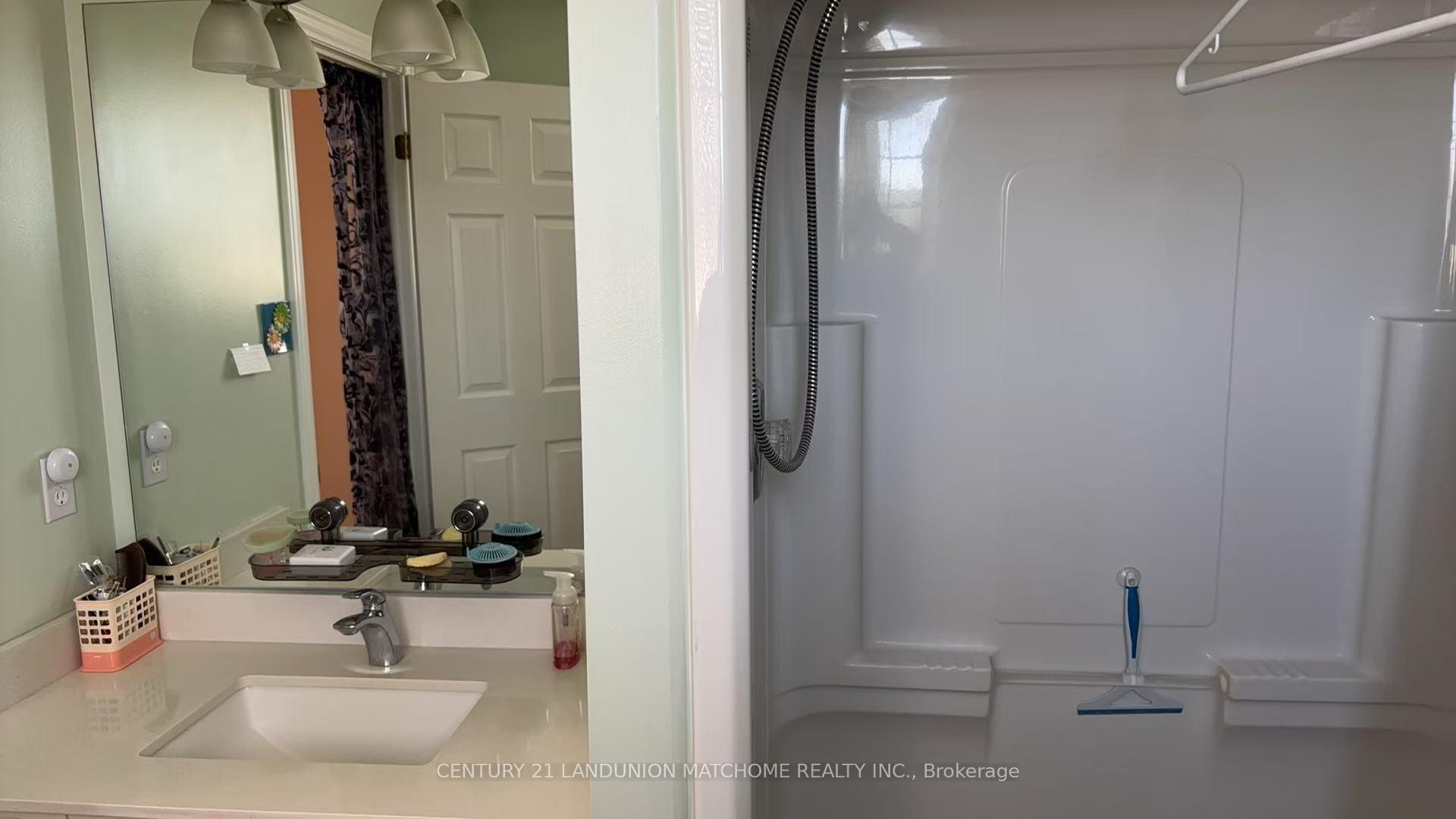 Photo 24 of 296 Pringle Drive, Barrie, Edgehill Drive — HOMEH
