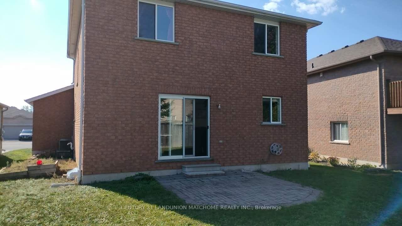 Photo 29 of 296 Pringle Drive, Barrie, Edgehill Drive — HOMEH