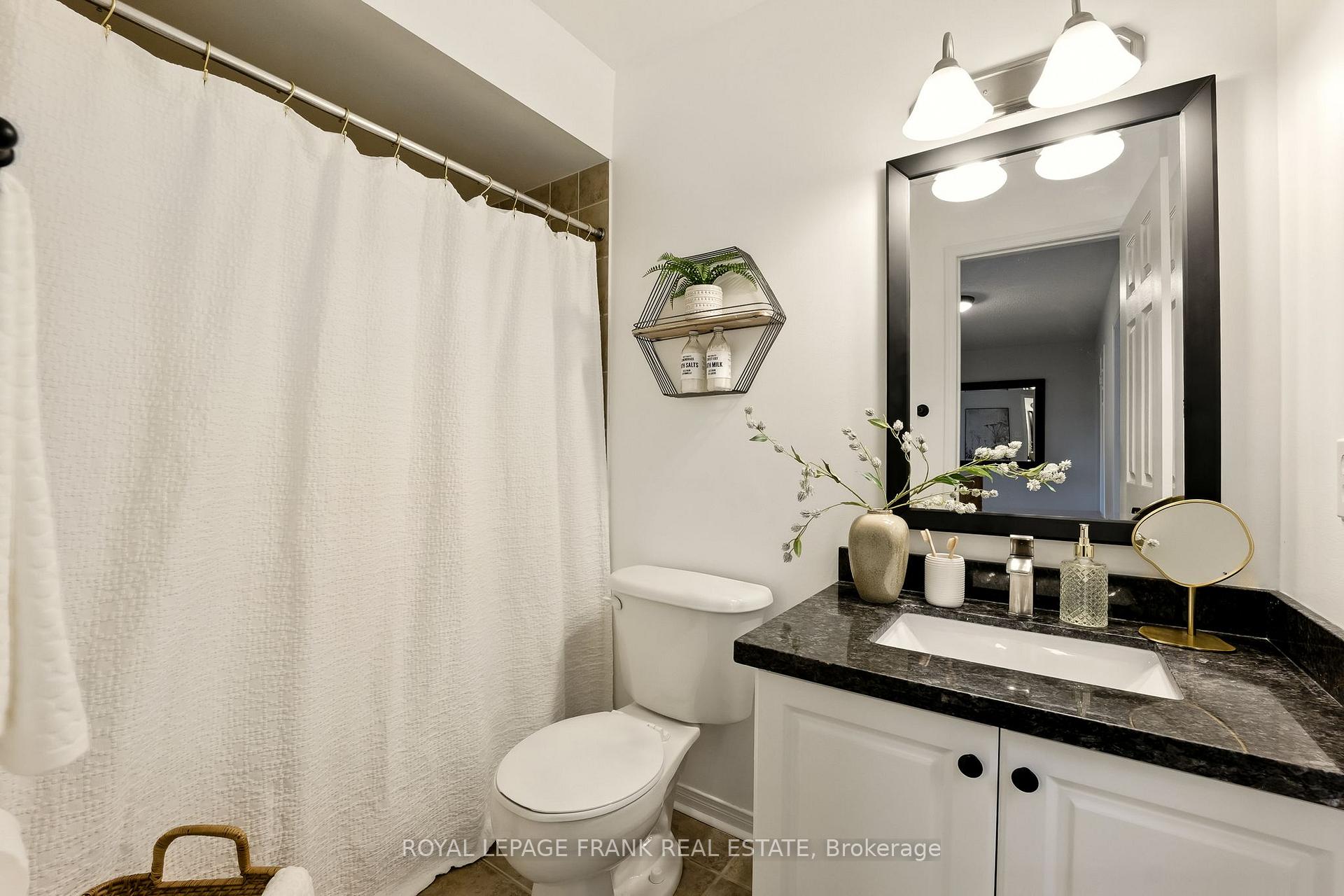 Photo 23 of 34 Hanna Drive, Clarington, Bowmanville — HOMEH
