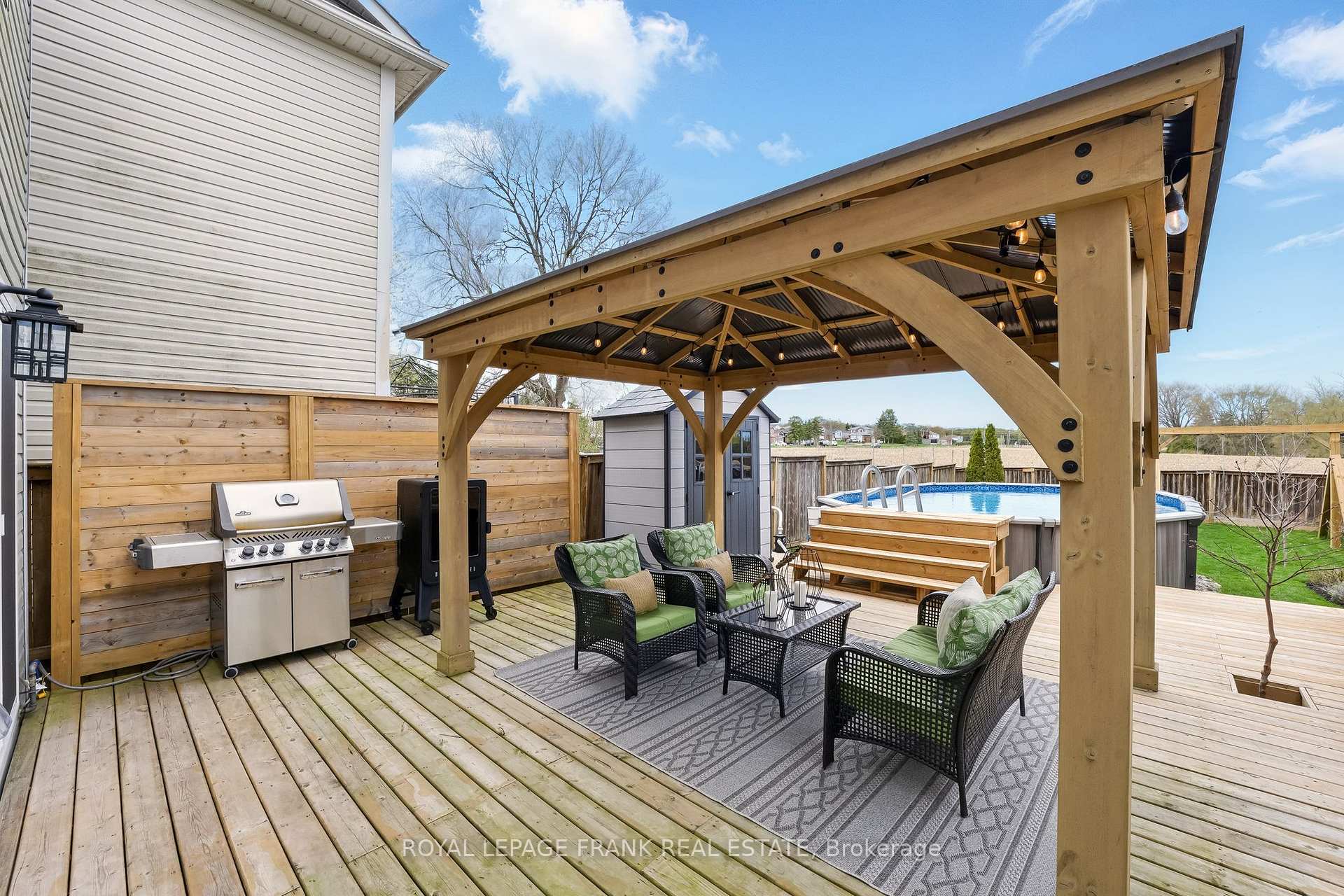 Photo 29 of 34 Hanna Drive, Clarington, Bowmanville — HOMEH