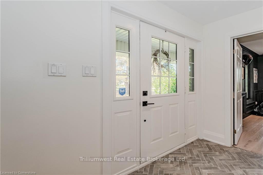 Photo 5 of 58 Glenholm Drive, Guelph, York/Watson Industrial Park — HOMEH