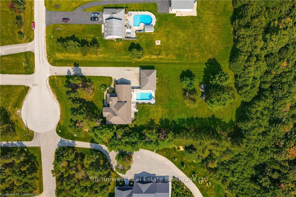 Photo 39 of 58 Glenholm Drive, Guelph, York/Watson Industrial Park — HOMEH