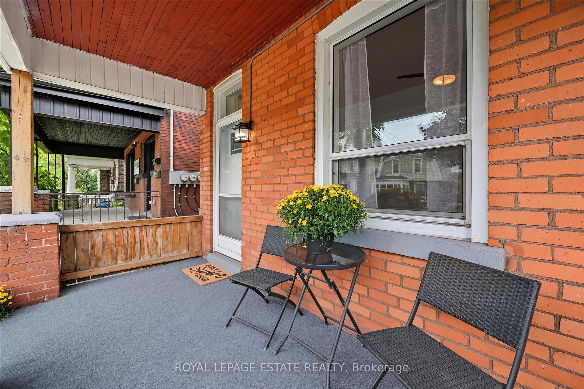 Photo 2 of 145 Avondale Street, Hamilton, Crown Point — HOMEH