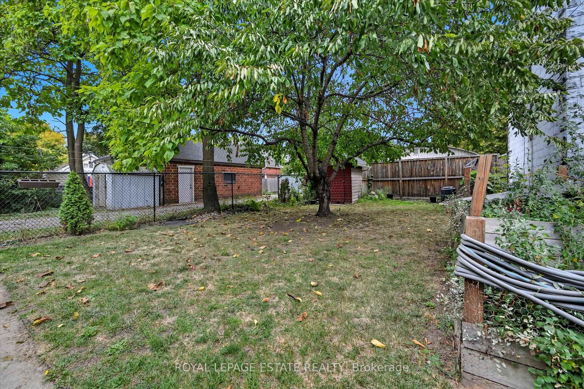 Photo 24 of 145 Avondale Street, Hamilton, Crown Point — HOMEH