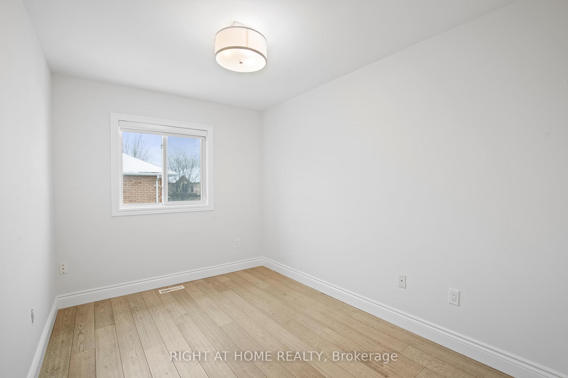 Photo 9 of 81 Grapevine Road, Caledon, Bolton West — HOMEH