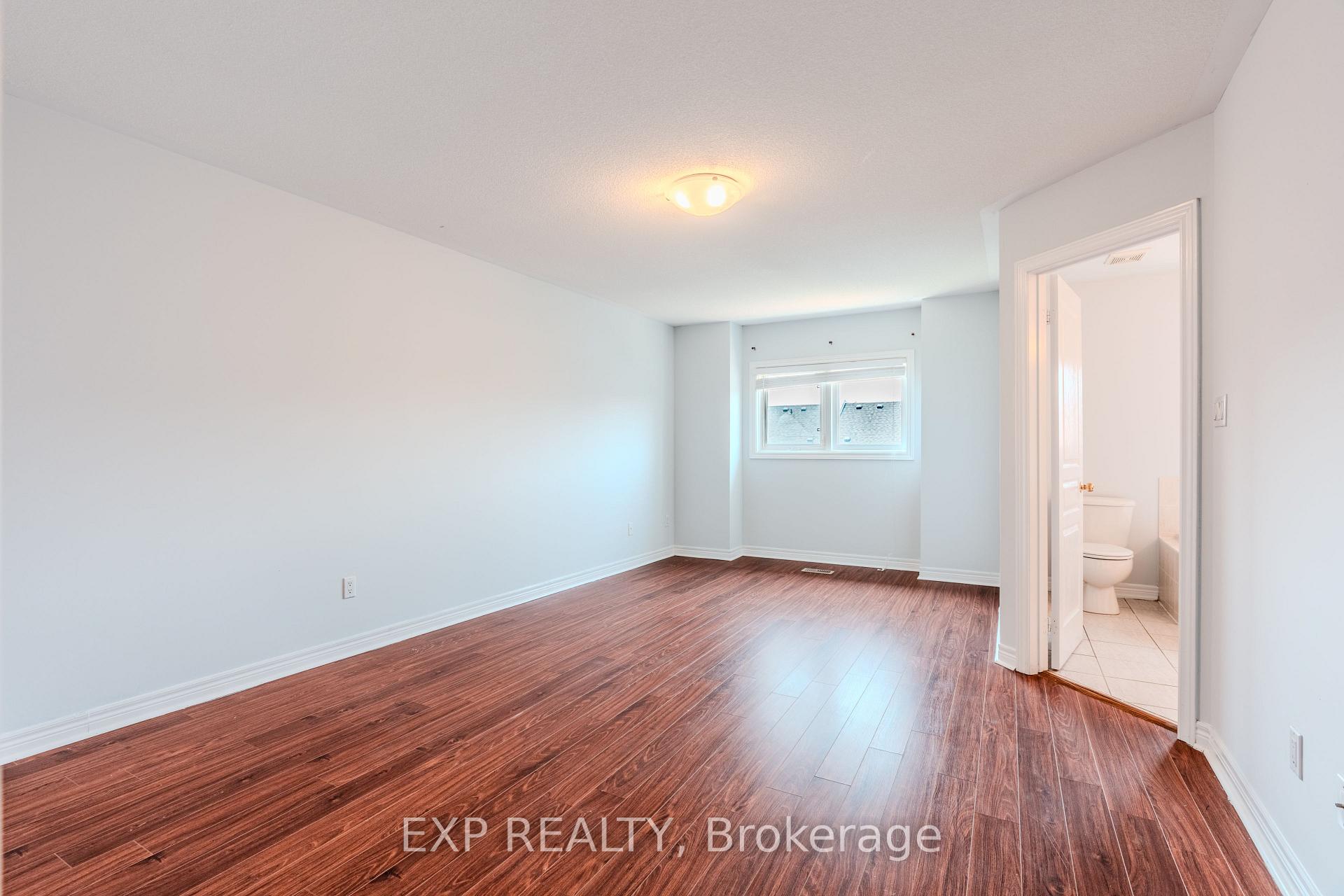 Photo 24 of 60 Whitefoot Crescent, Ajax, South East — HOMEH