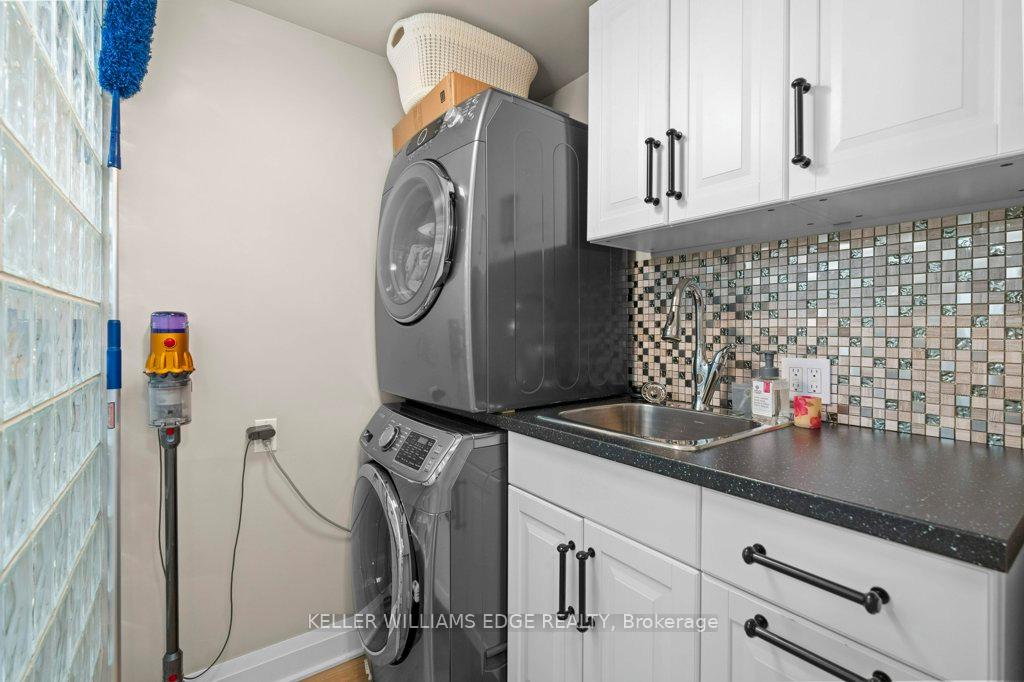 Photo 26 of 61 Lake Avenue N, Hamilton, Riverdale — HOMEH