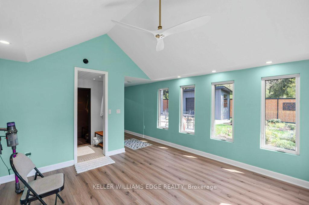 Photo 30 of 61 Lake Avenue N, Hamilton, Riverdale — HOMEH