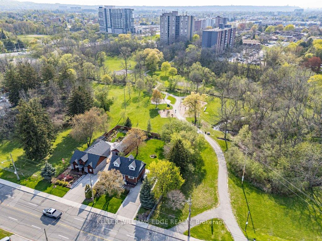 Photo 46 of 61 Lake Avenue N, Hamilton, Riverdale — HOMEH