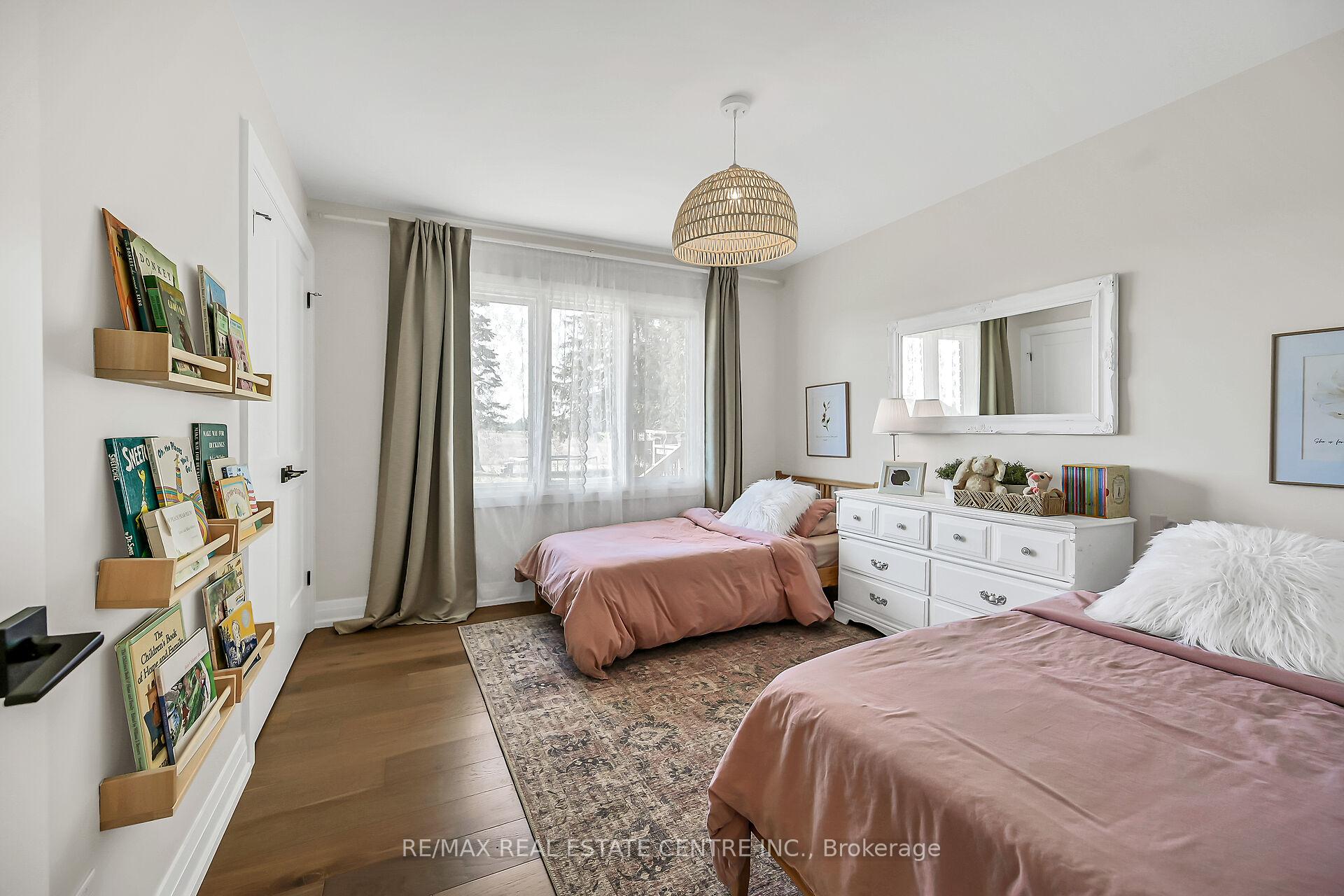 Photo 22 of 2121 Golf Club Road, Hamilton, Rural Glanbrook — HOMEH