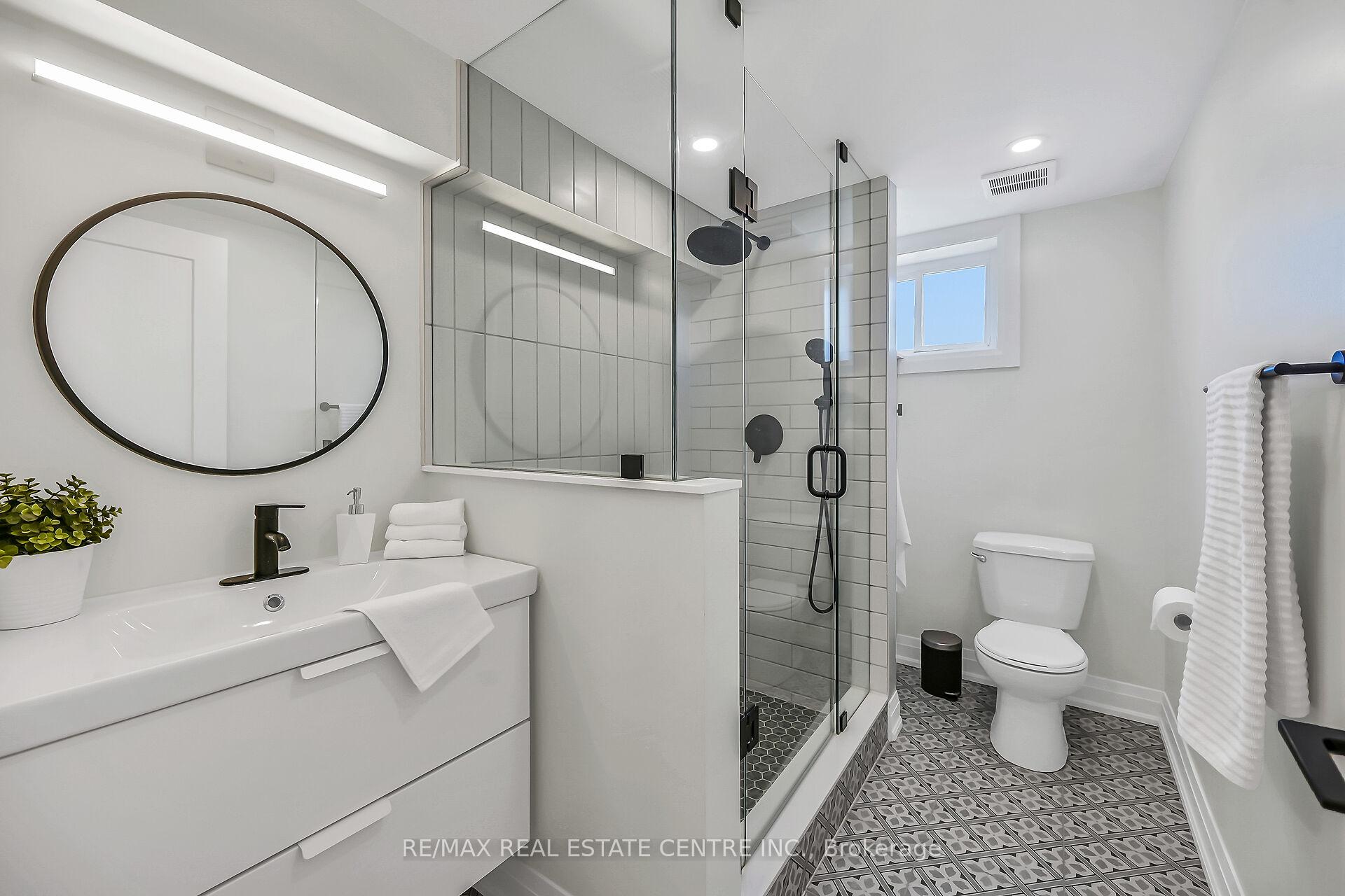Photo 36 of 2121 Golf Club Road, Hamilton, Rural Glanbrook — HOMEH