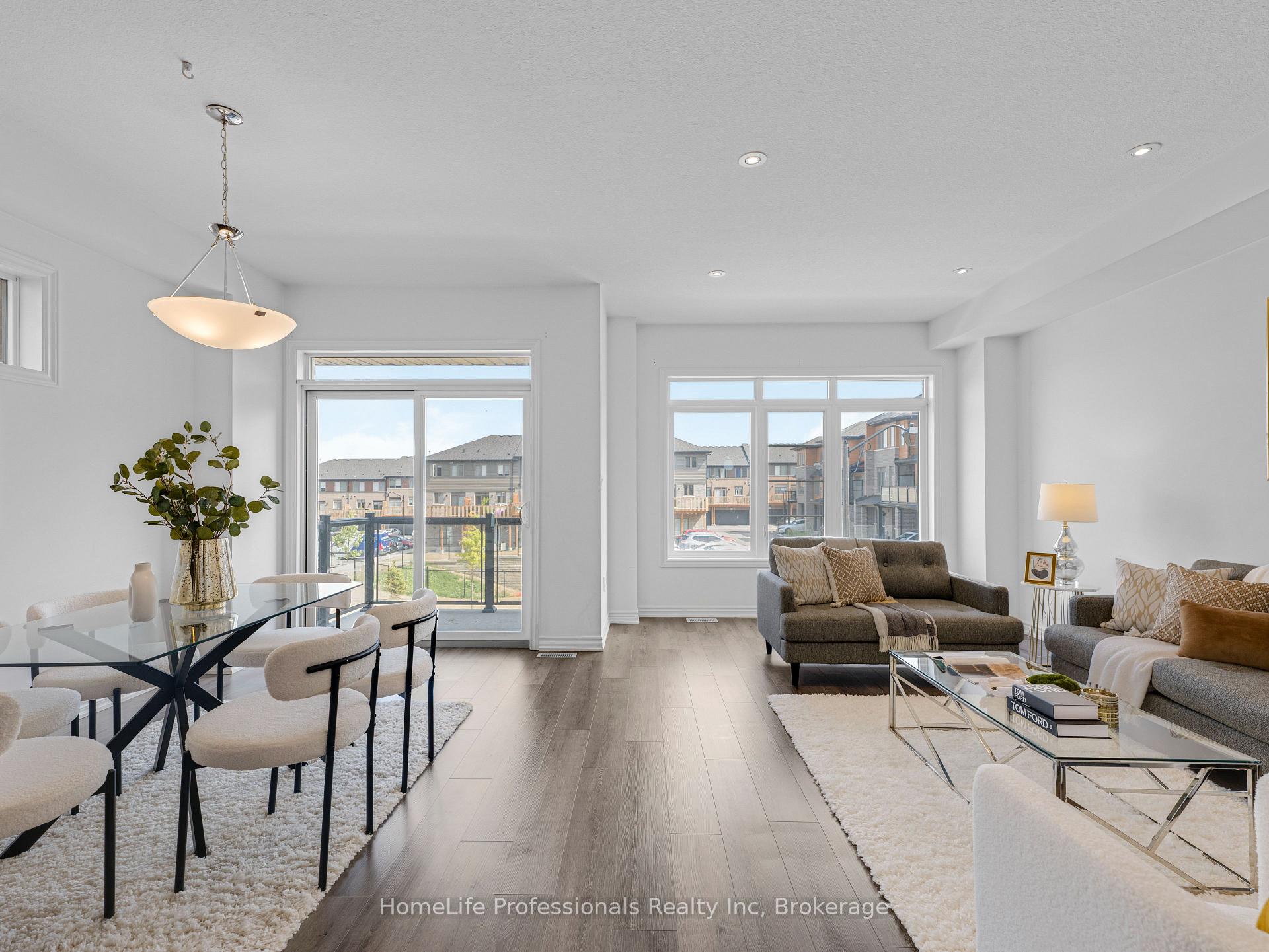 Photo 10 of Unit 123, 61 Soho Street, Hamilton, Stoney Creek Mountain — HOMEH