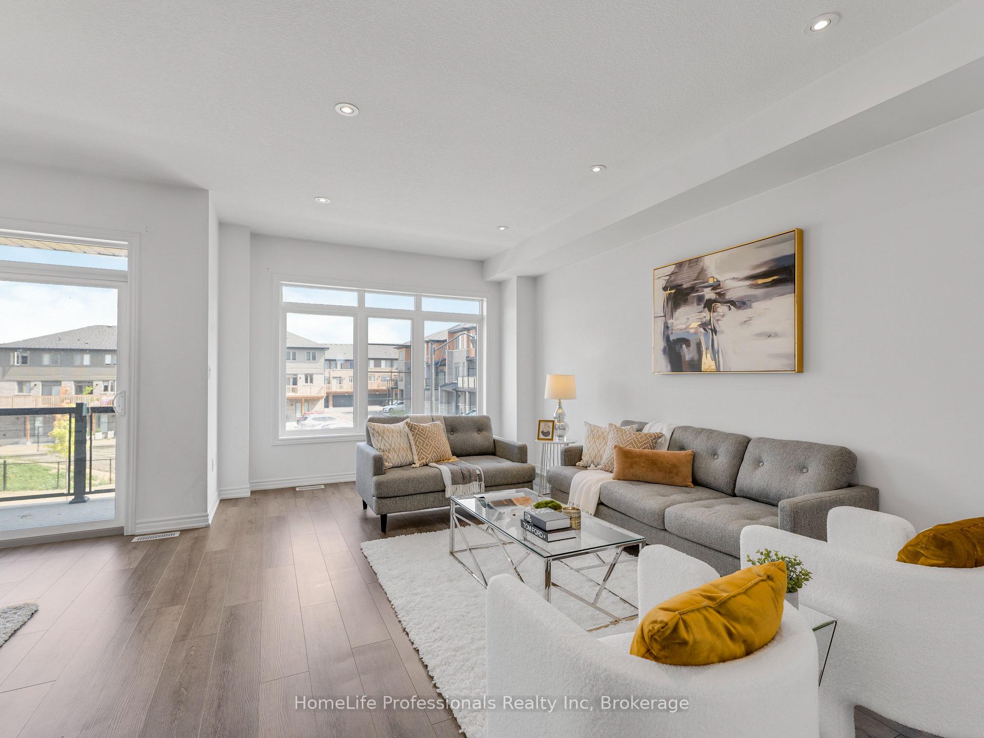 Photo 12 of Unit 123, 61 Soho Street, Hamilton, Stoney Creek Mountain — HOMEH