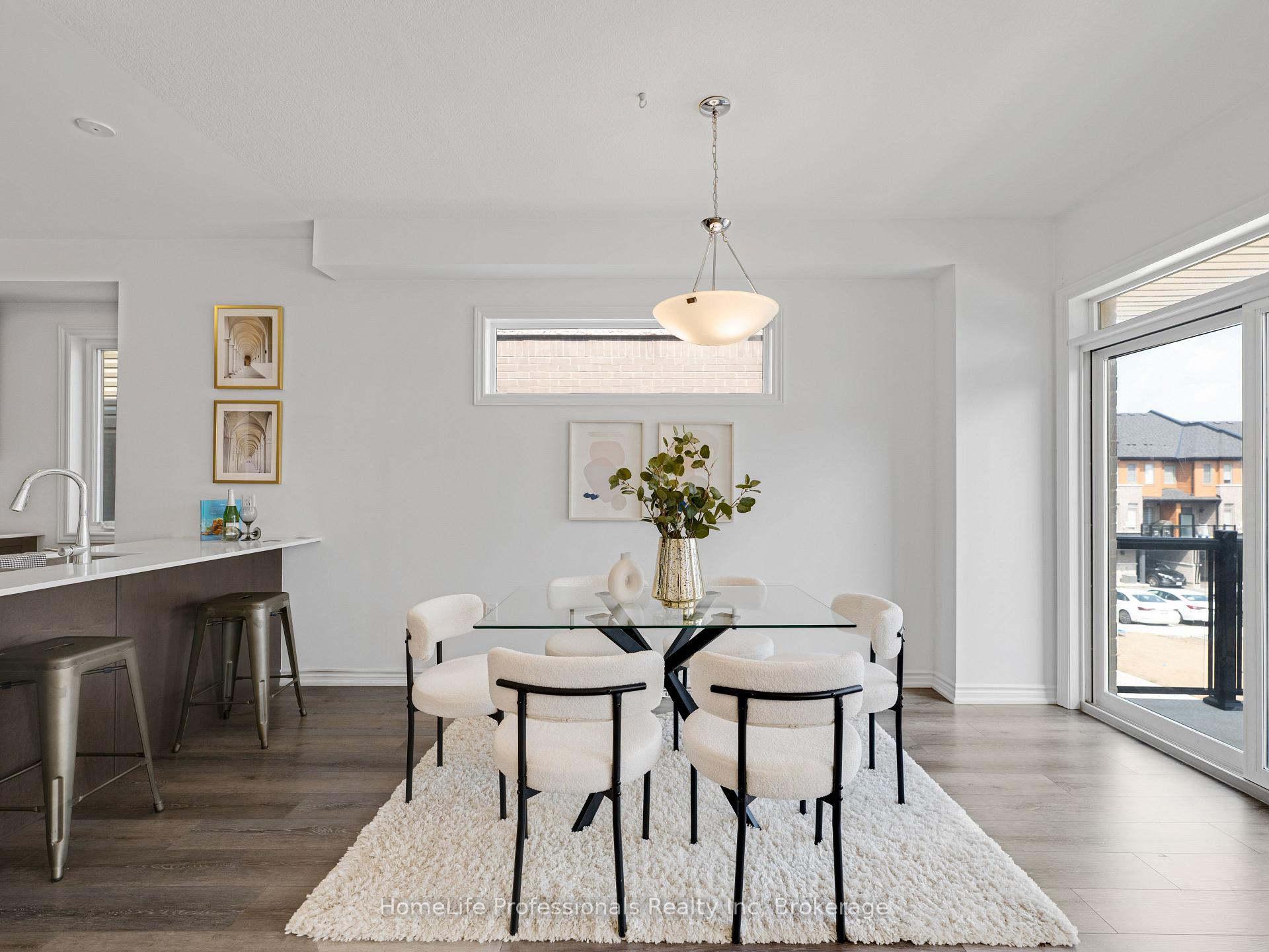 Photo 18 of Unit 123, 61 Soho Street, Hamilton, Stoney Creek Mountain — HOMEH