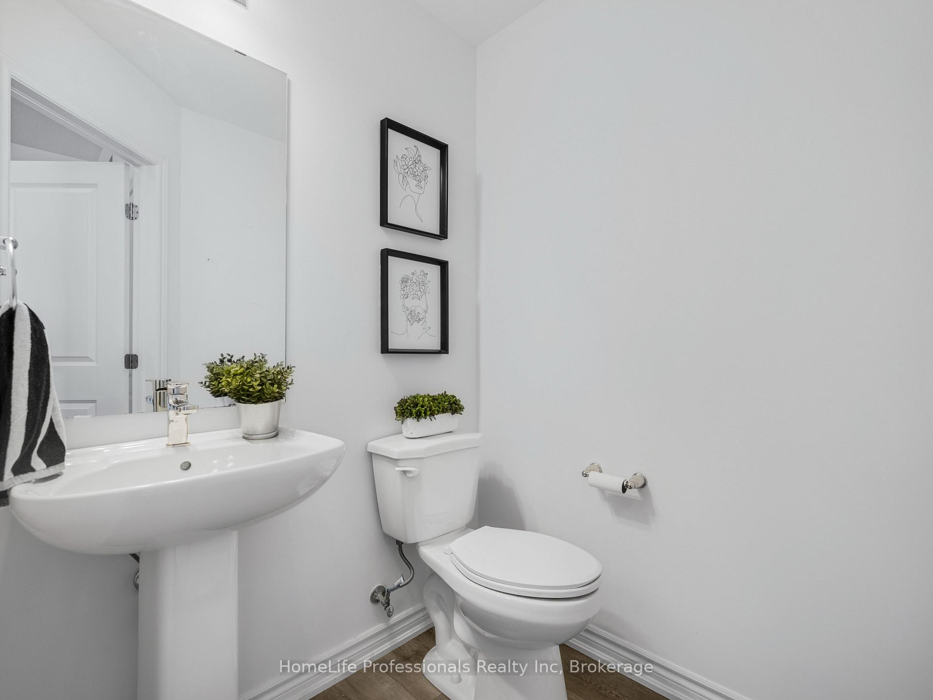 Photo 22 of Unit 123, 61 Soho Street, Hamilton, Stoney Creek Mountain — HOMEH