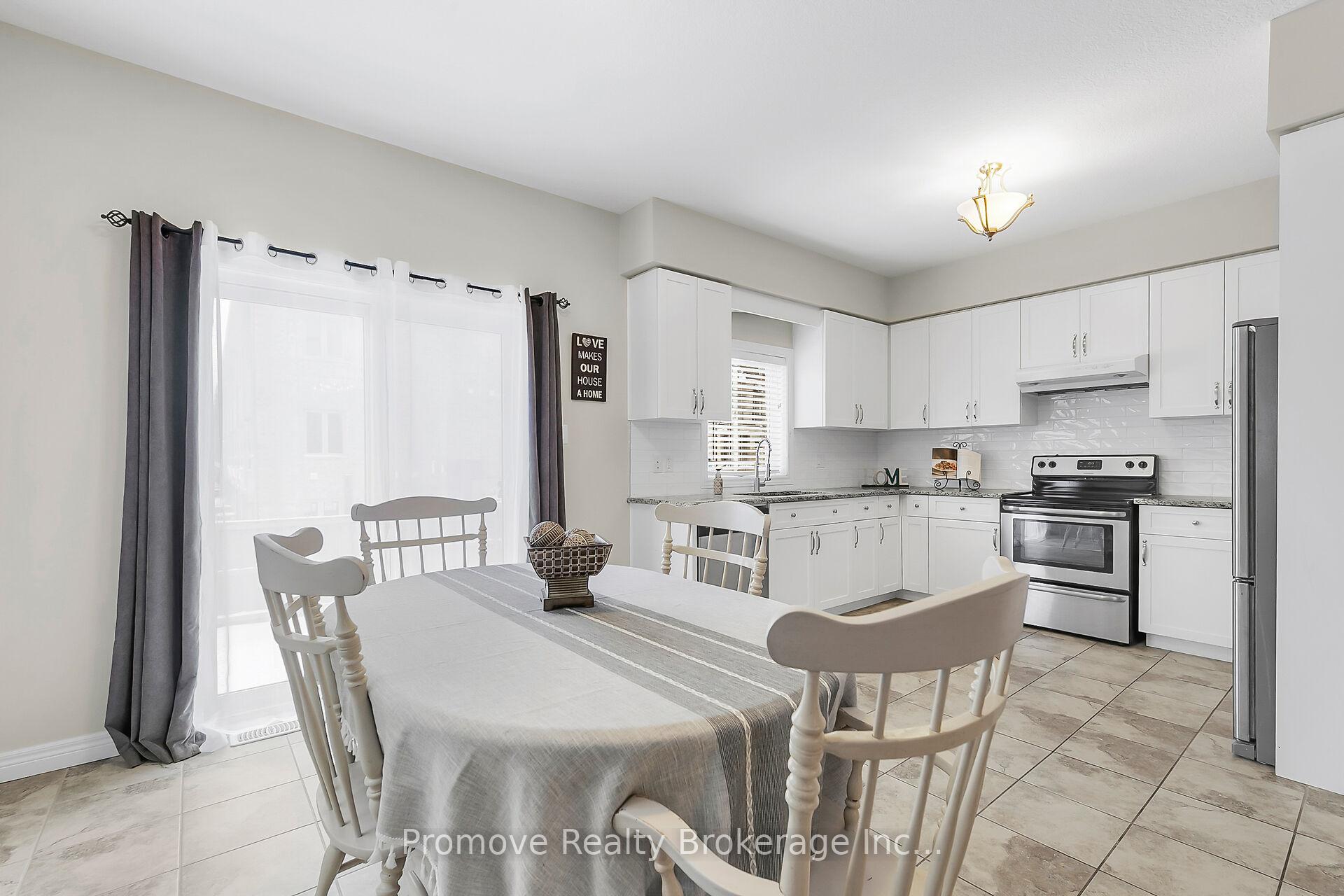 Photo 6 of 25 Mussen Street, Guelph, Victoria North — HOMEH
