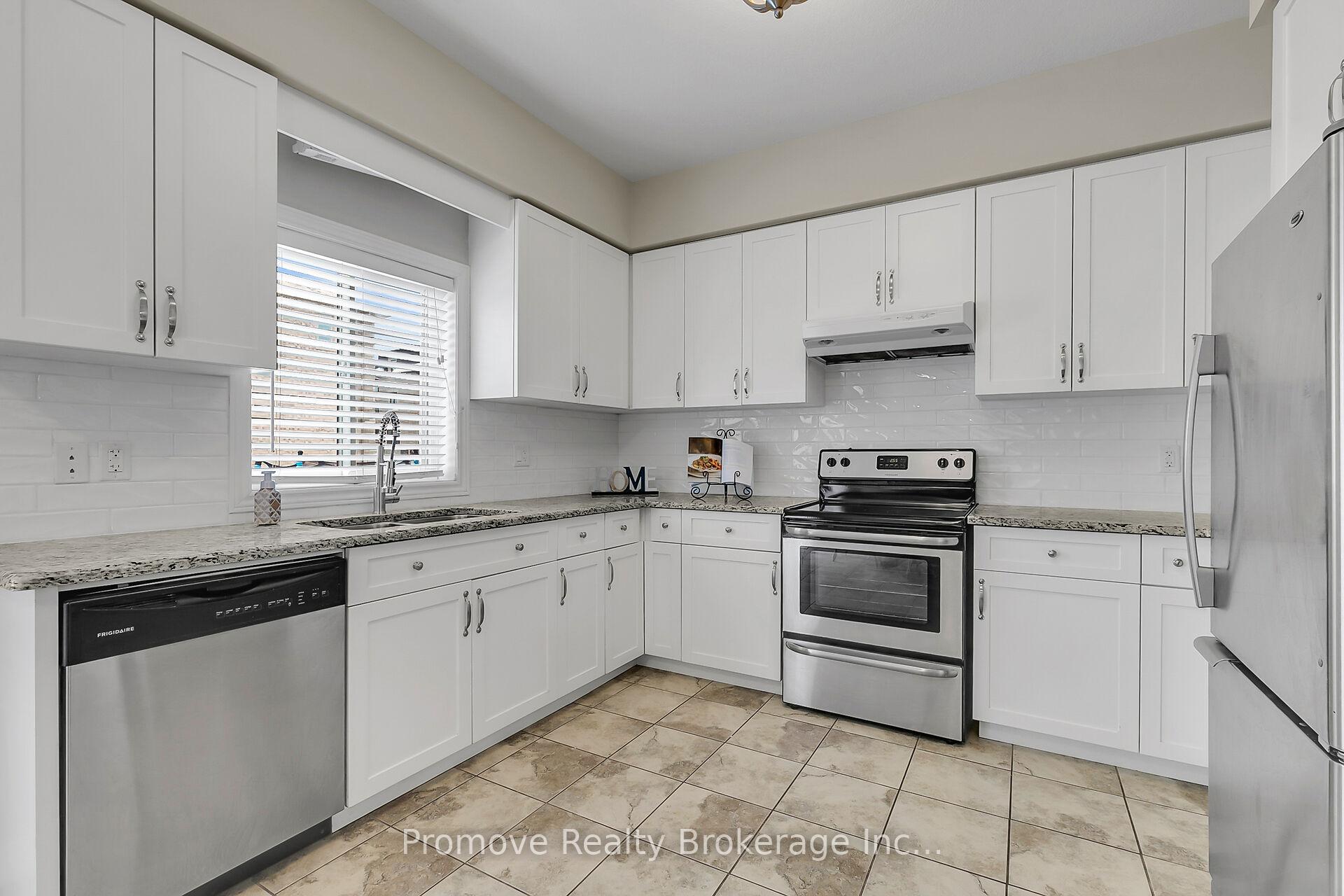 Photo 7 of 25 Mussen Street, Guelph, Victoria North — HOMEH
