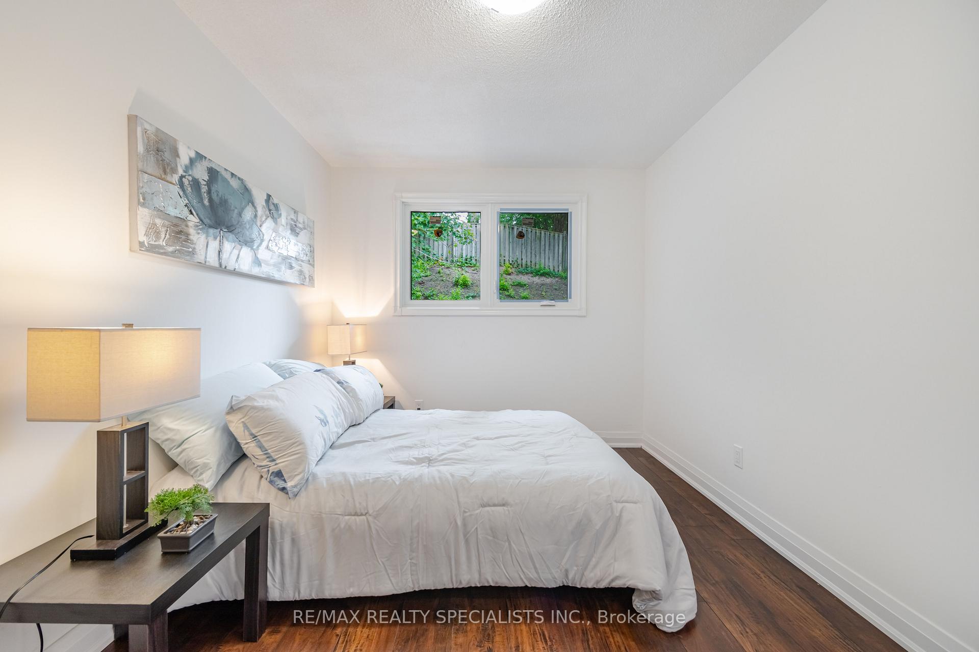 Photo 20 of 15 Woodridge Drive, Guelph, Willow West/Sugarbush/West Acres — HOMEH