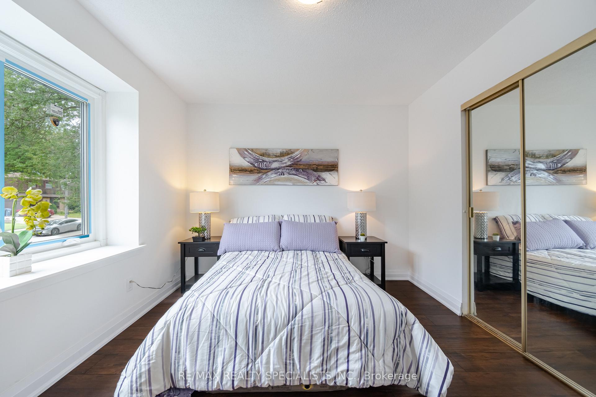 Photo 23 of 15 Woodridge Drive, Guelph, Willow West/Sugarbush/West Acres — HOMEH