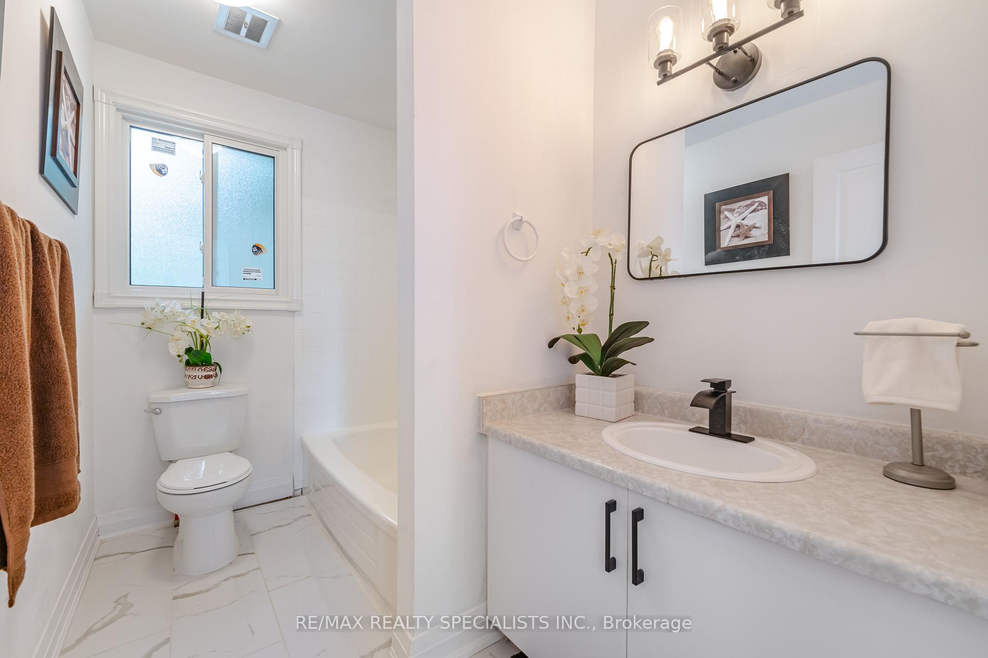 Photo 25 of 15 Woodridge Drive, Guelph, Willow West/Sugarbush/West Acres — HOMEH