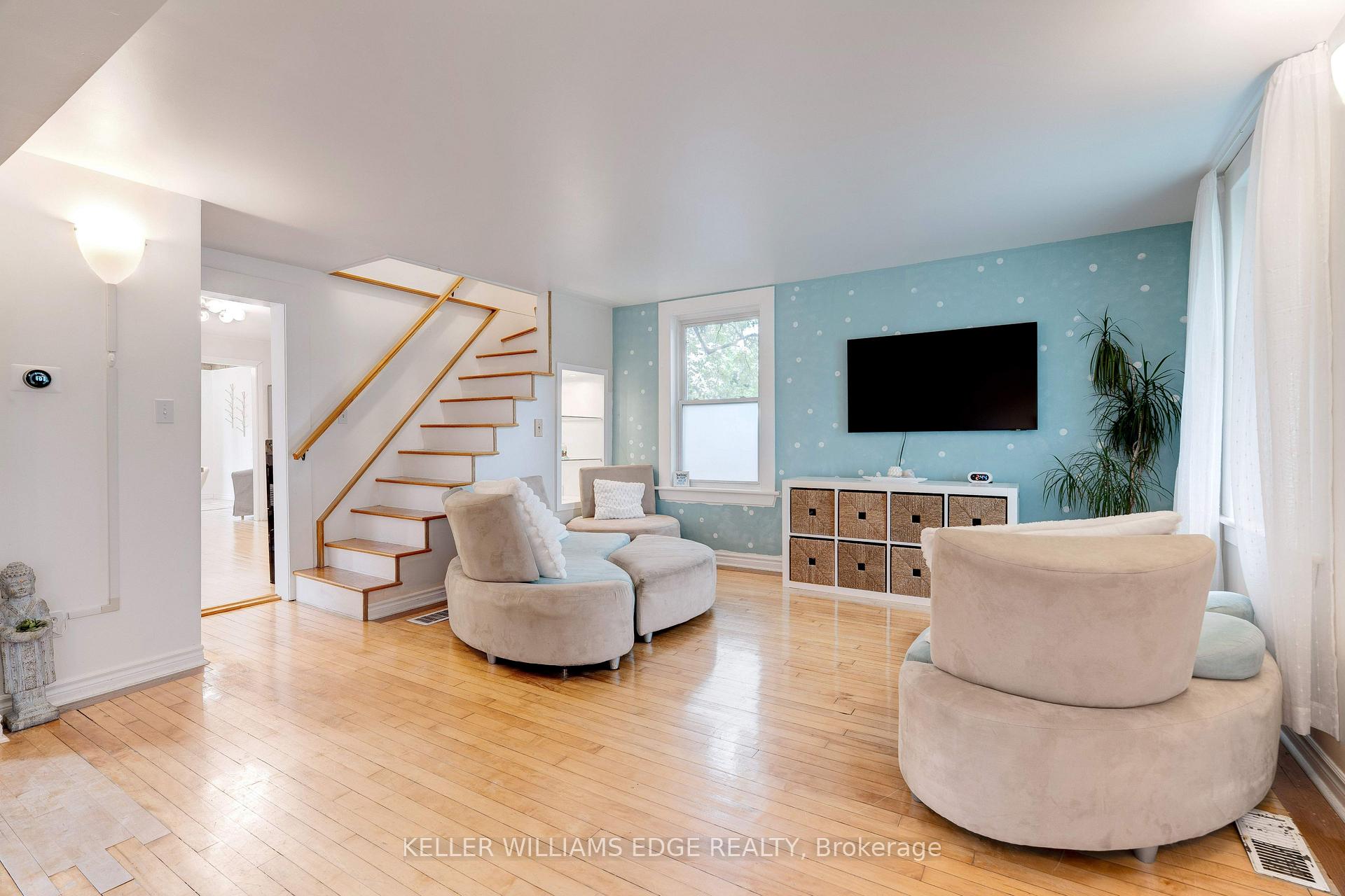 Photo 8 of 3038 Binbrook Road, Hamilton, Binbrook — HOMEH