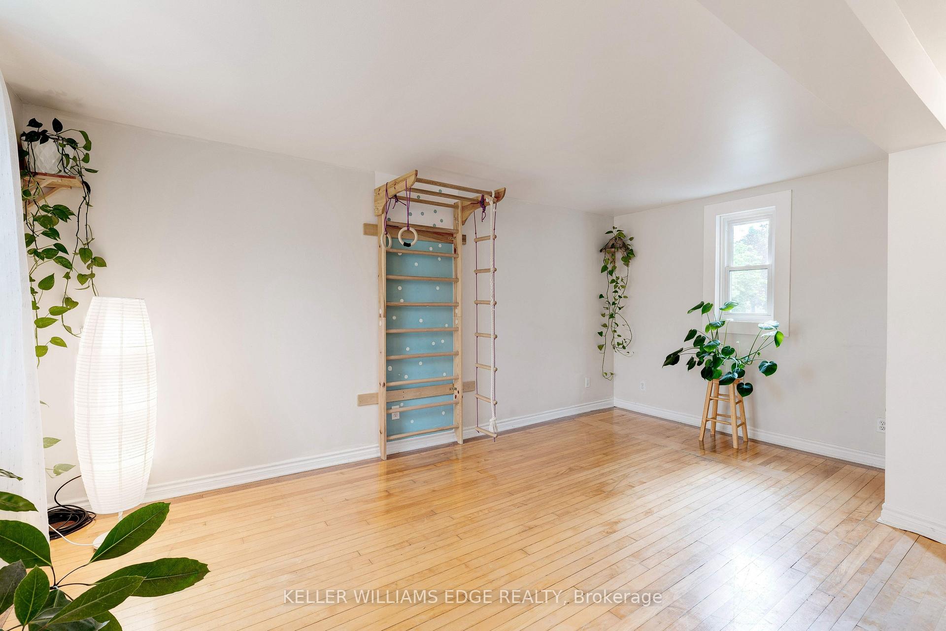 Photo 11 of 3038 Binbrook Road, Hamilton, Binbrook — HOMEH