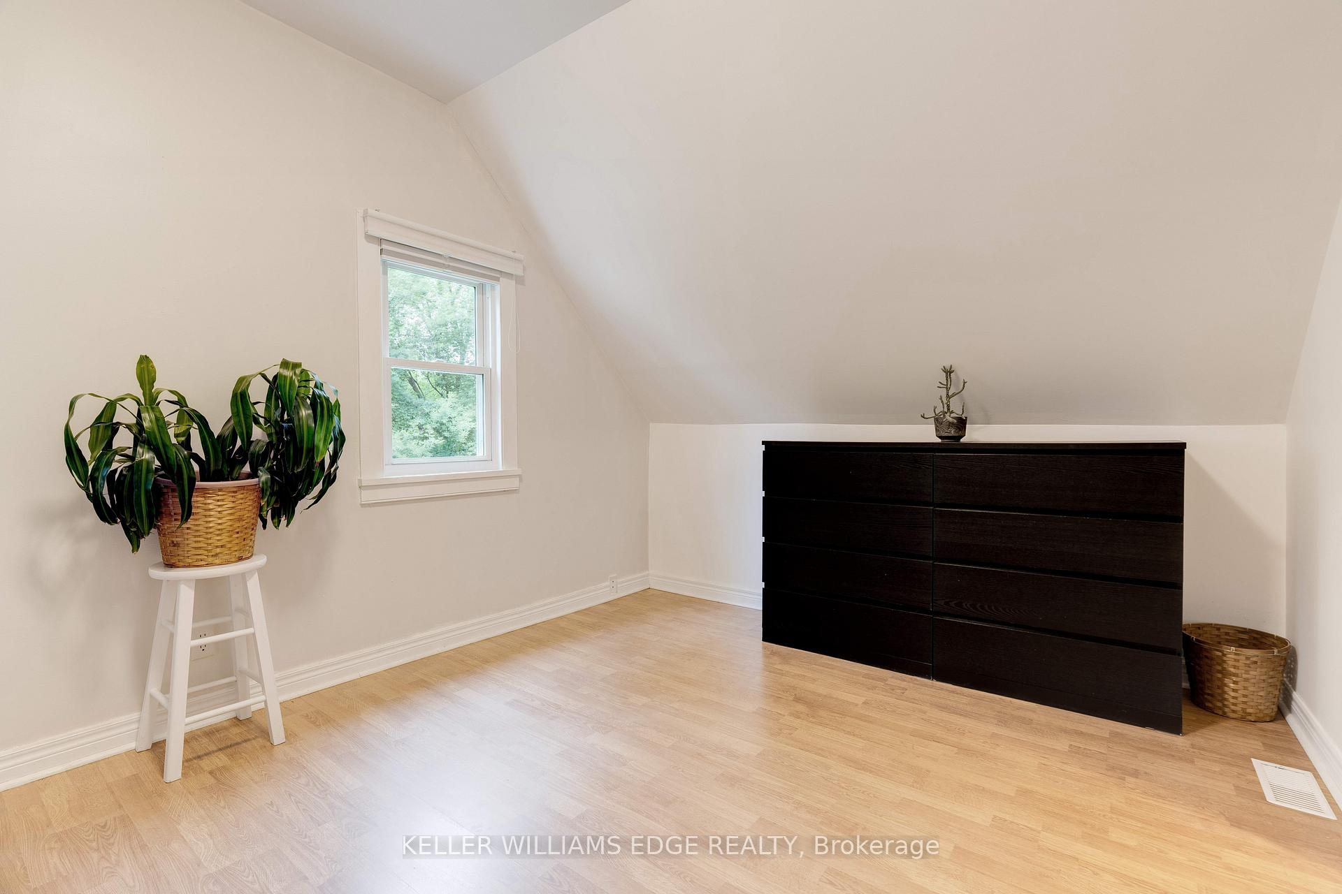 Photo 25 of 3038 Binbrook Road, Hamilton, Binbrook — HOMEH