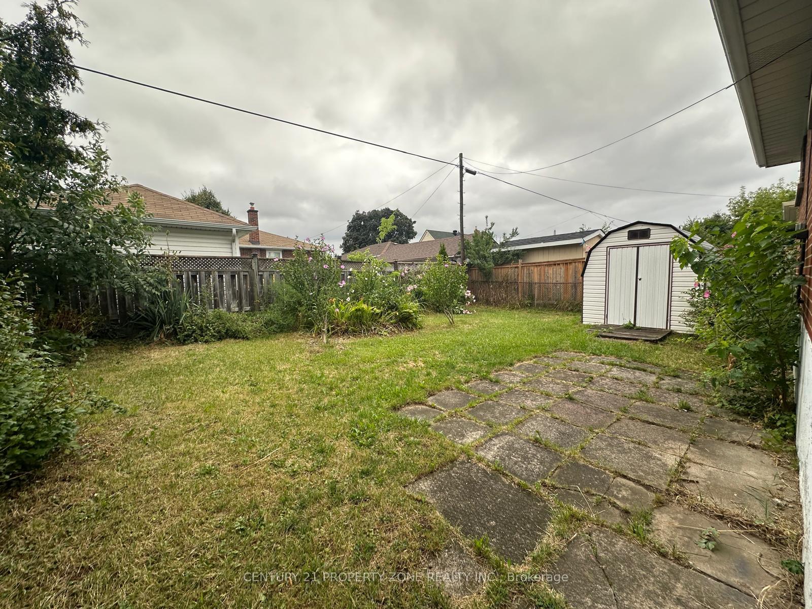 Photo 14 of 237 Fernwood Crescent, Hamilton, Hampton Heights — HOMEH
