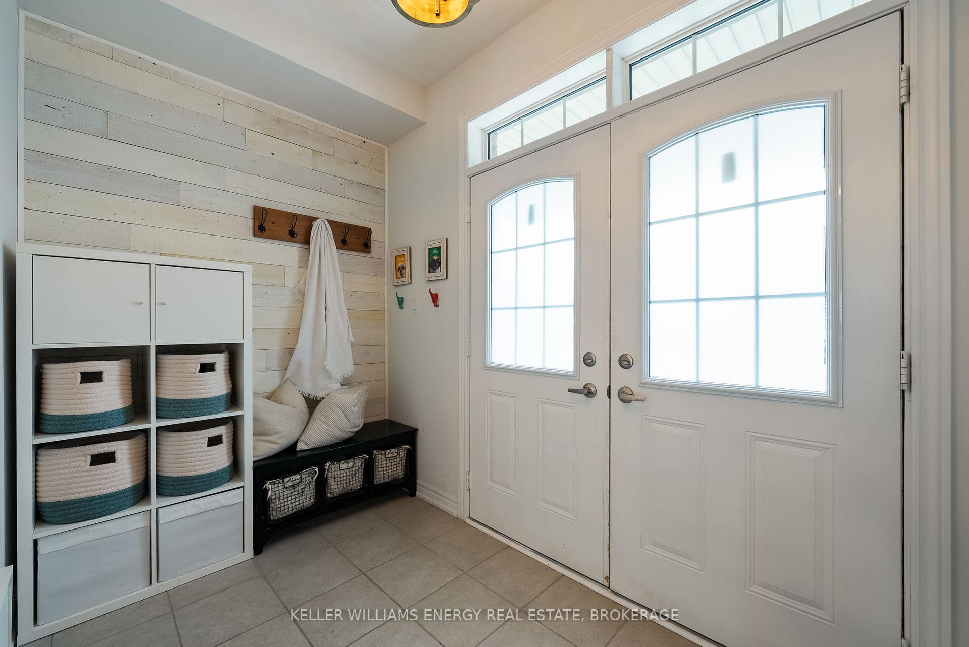 Photo 2 of 176 Mcphail Avenue, Clarington, Bowmanville — HOMEH