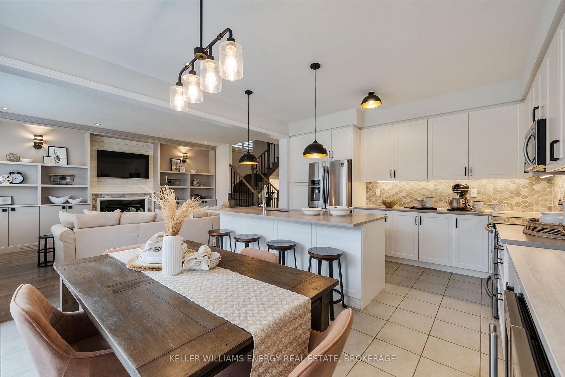 Photo 12 of 176 Mcphail Avenue, Clarington, Bowmanville — HOMEH