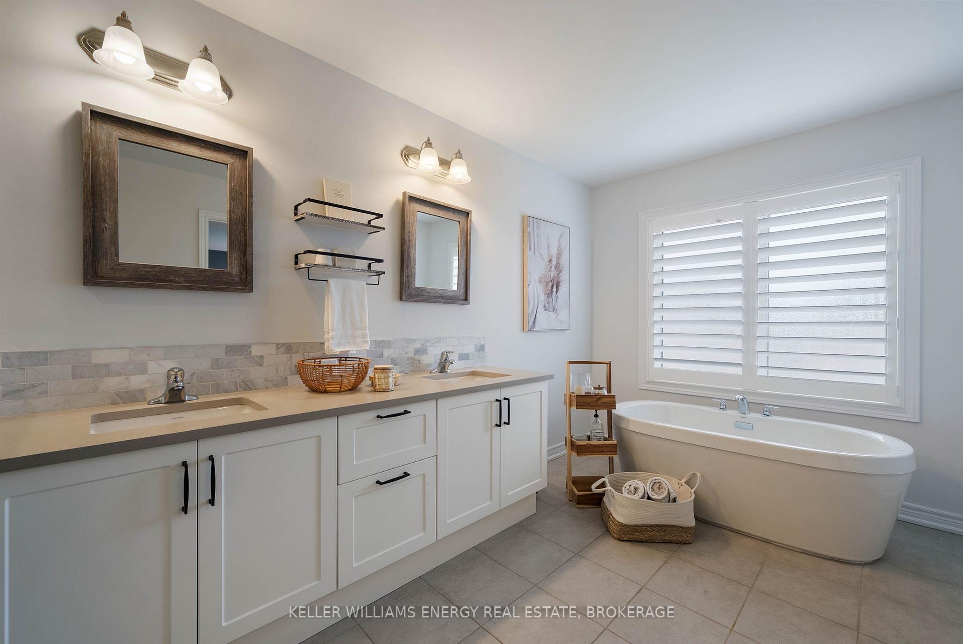 Photo 21 of 176 Mcphail Avenue, Clarington, Bowmanville — HOMEH