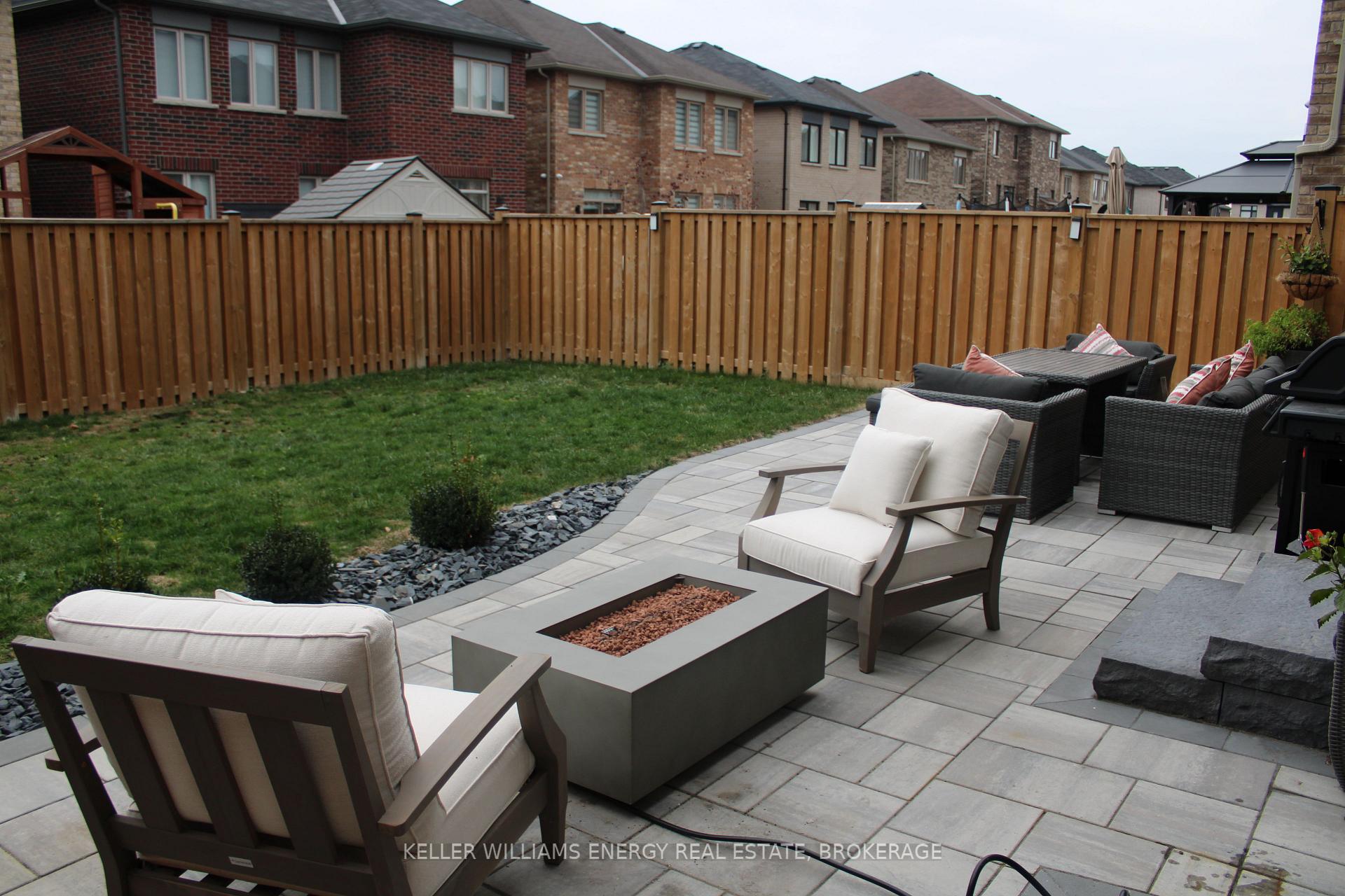 Photo 29 of 176 Mcphail Avenue, Clarington, Bowmanville — HOMEH