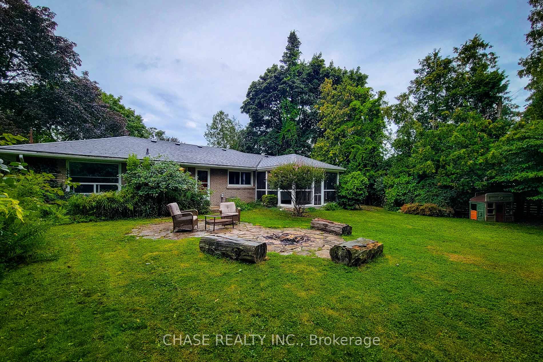 Photo 6 of 371 Robina Road, Hamilton, Ancaster — HOMEH