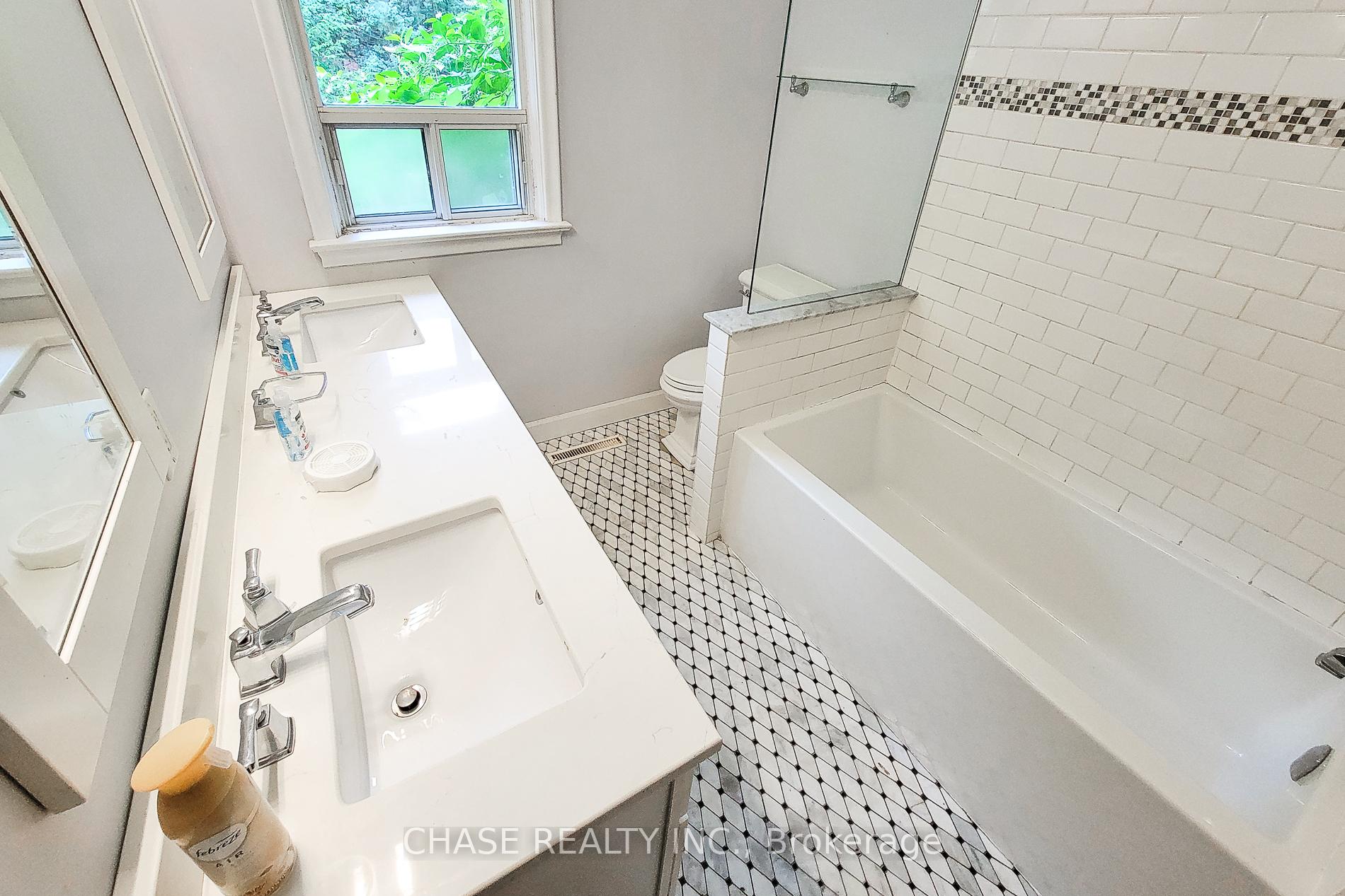Photo 39 of 371 Robina Road, Hamilton, Ancaster — HOMEH