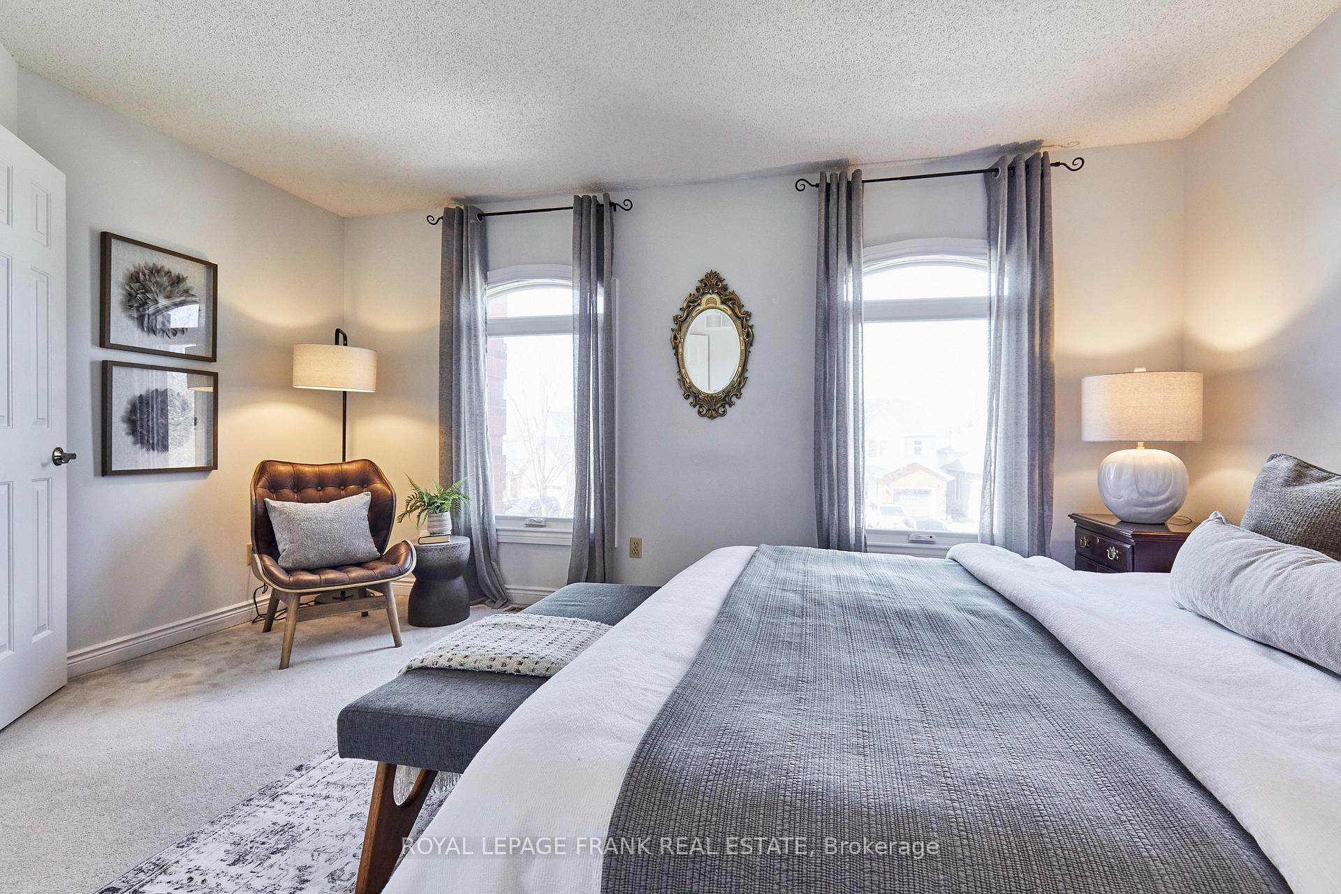Photo 18 of 13 Newport Avenue, Clarington, Courtice — HOMEH
