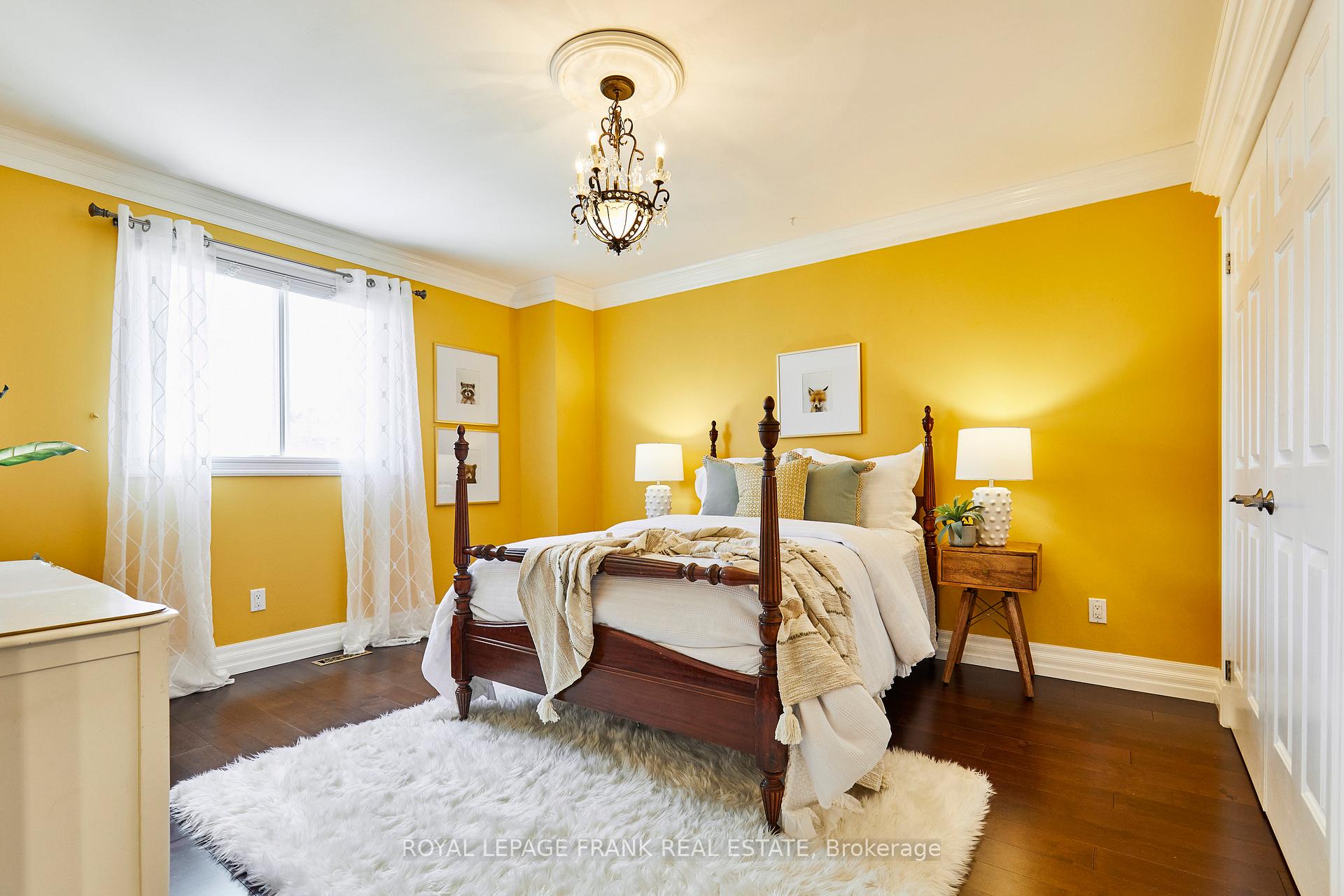 Photo 24 of 13 Newport Avenue, Clarington, Courtice — HOMEH