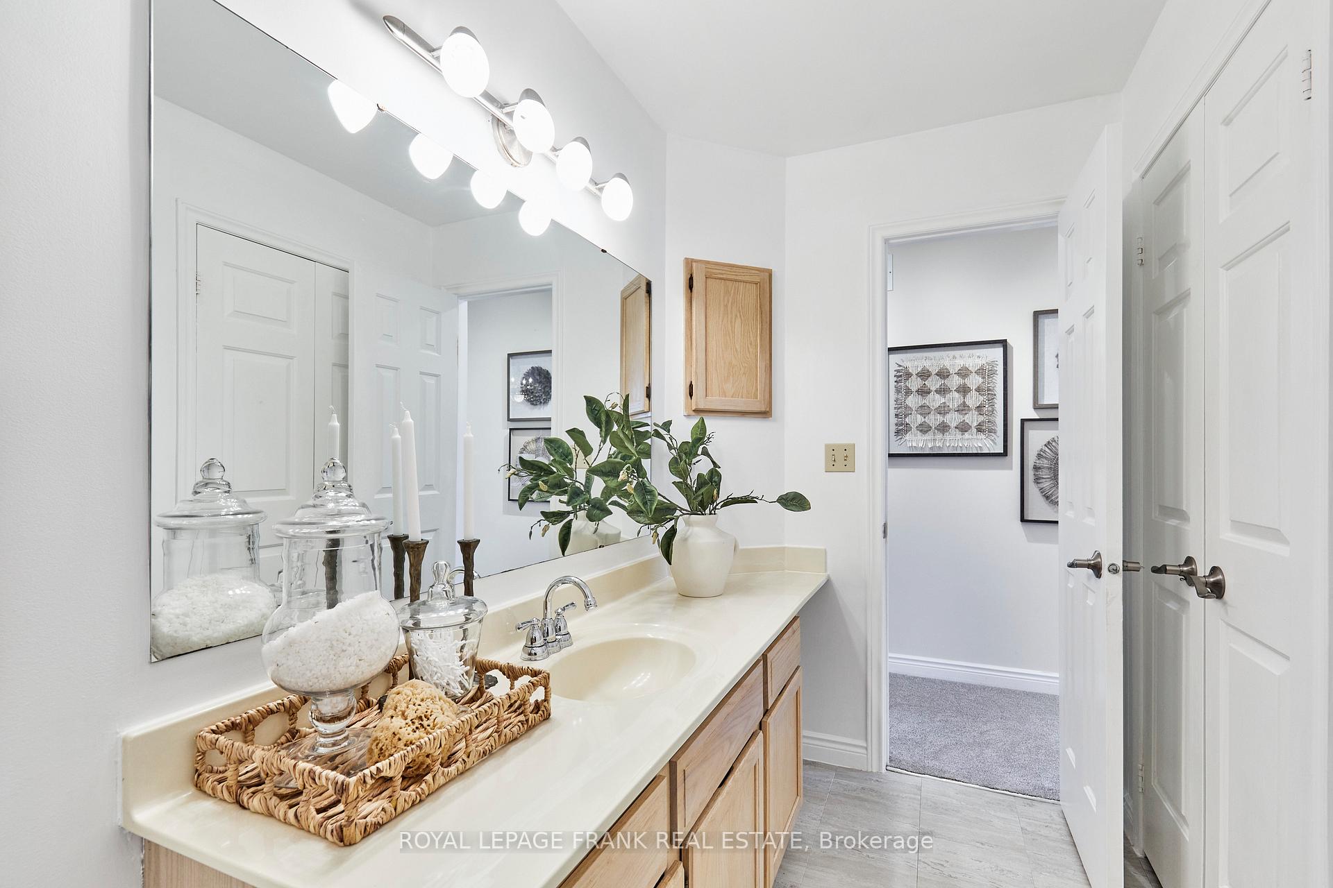 Photo 30 of 13 Newport Avenue, Clarington, Courtice — HOMEH