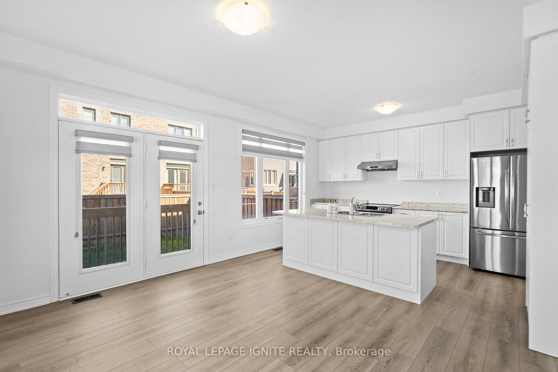 Photo 11 of 3 Mountain Heights Place, Hamilton, Waterdown — HOMEH