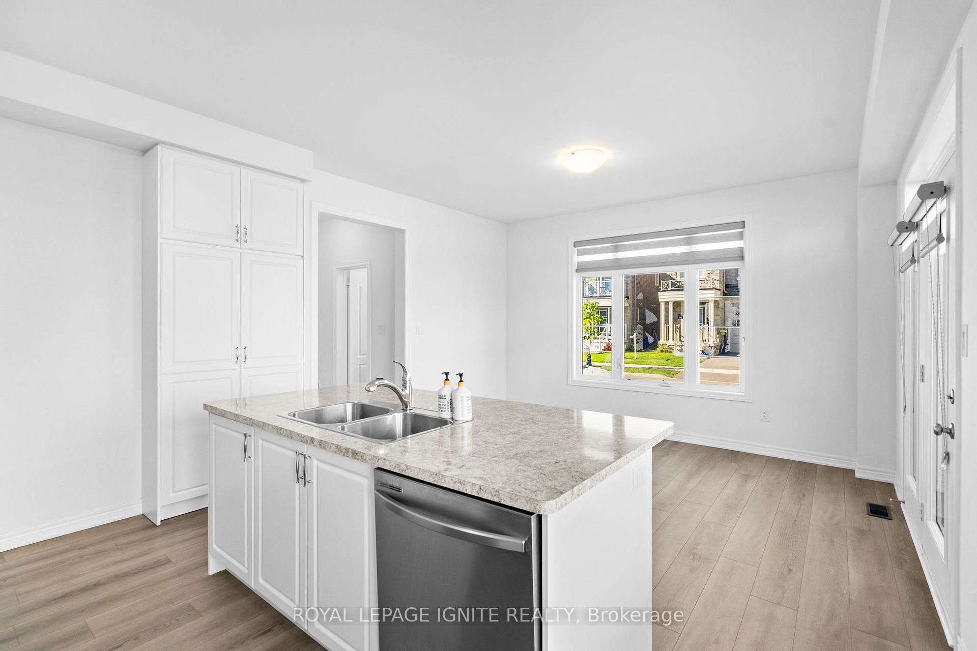 Photo 14 of 3 Mountain Heights Place, Hamilton, Waterdown — HOMEH
